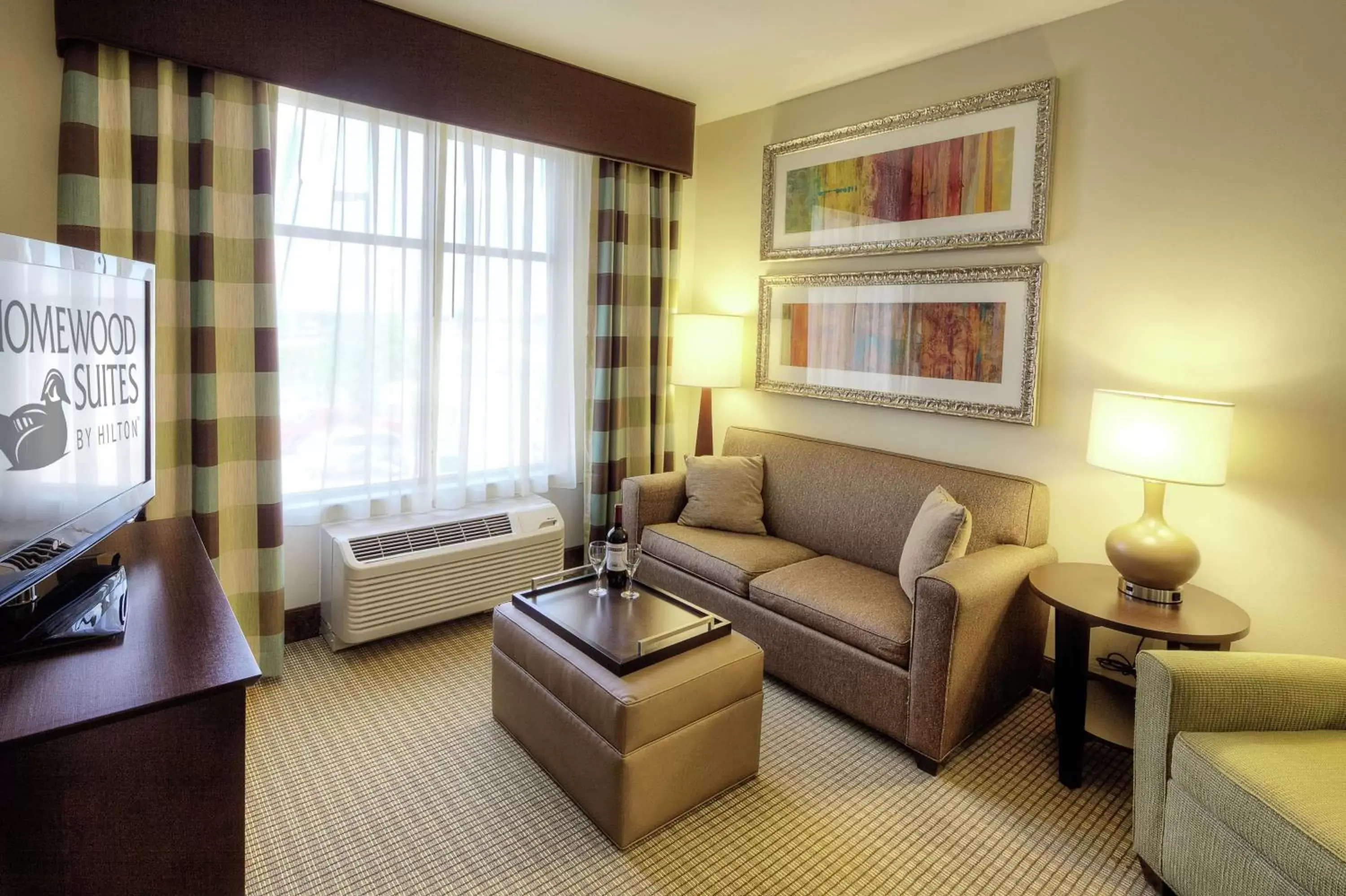 Bedroom, Seating Area in Homewood Suites by Hilton Victoria