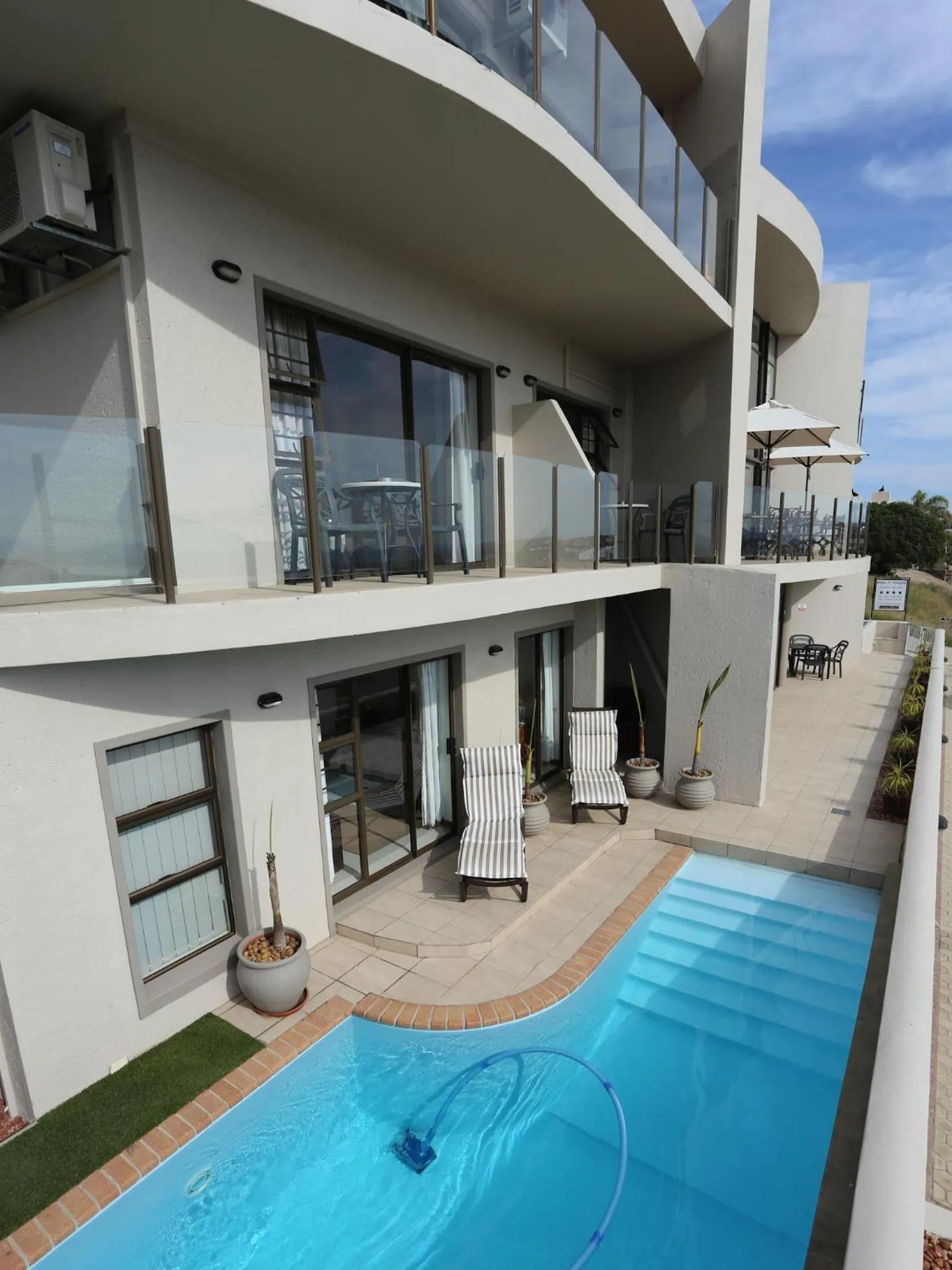 Swimming pool in Bar-t-nique Guest House