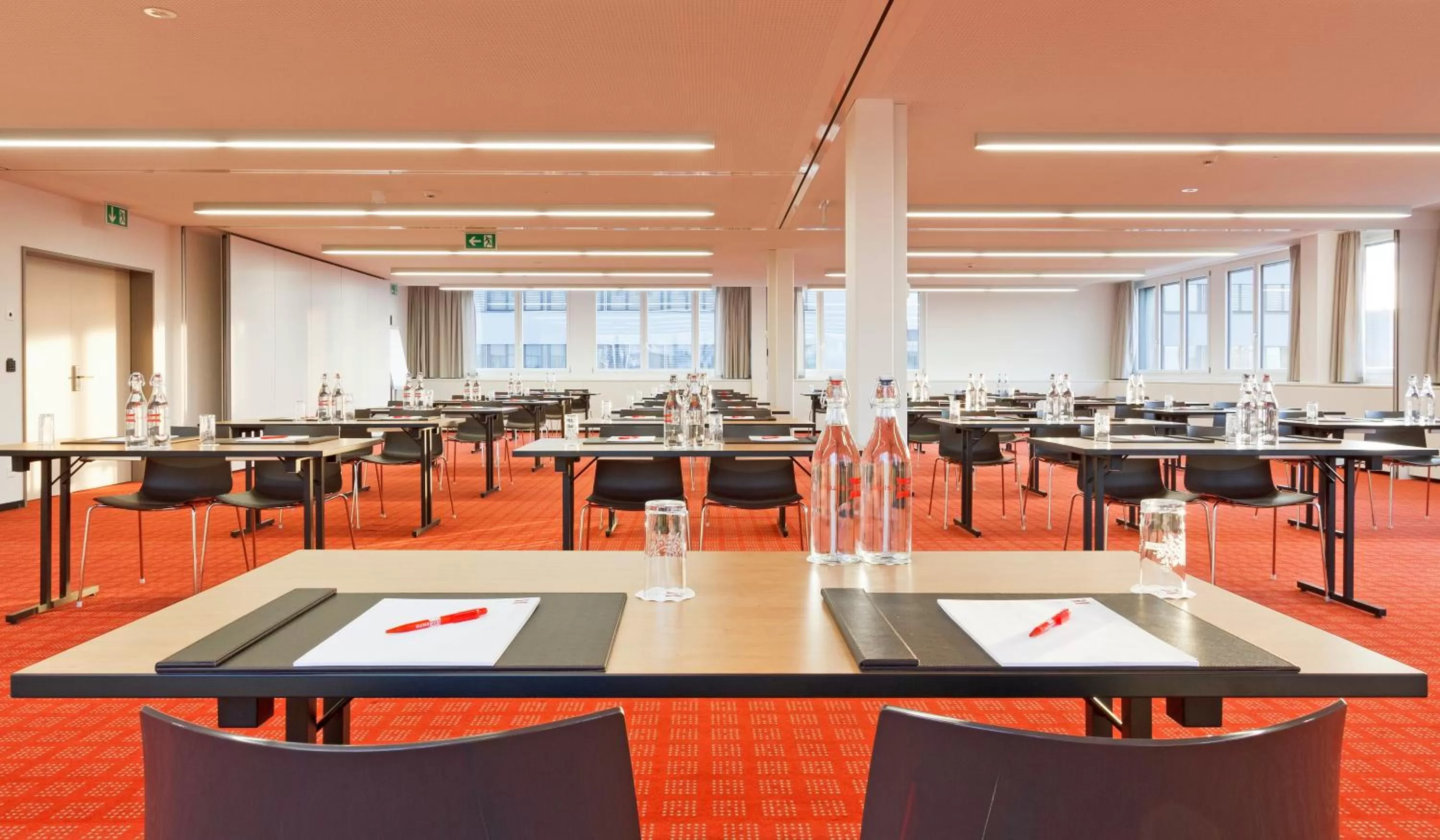 Business facilities in SwissEver Hotel Zug