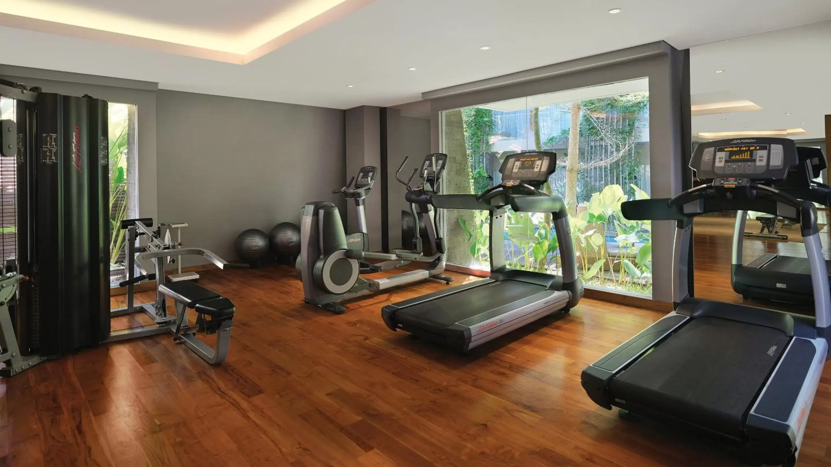 Fitness centre/facilities in Maya Sanur Resort & Spa Fitness centre/facilities in Maya Sanur Resort & Spa