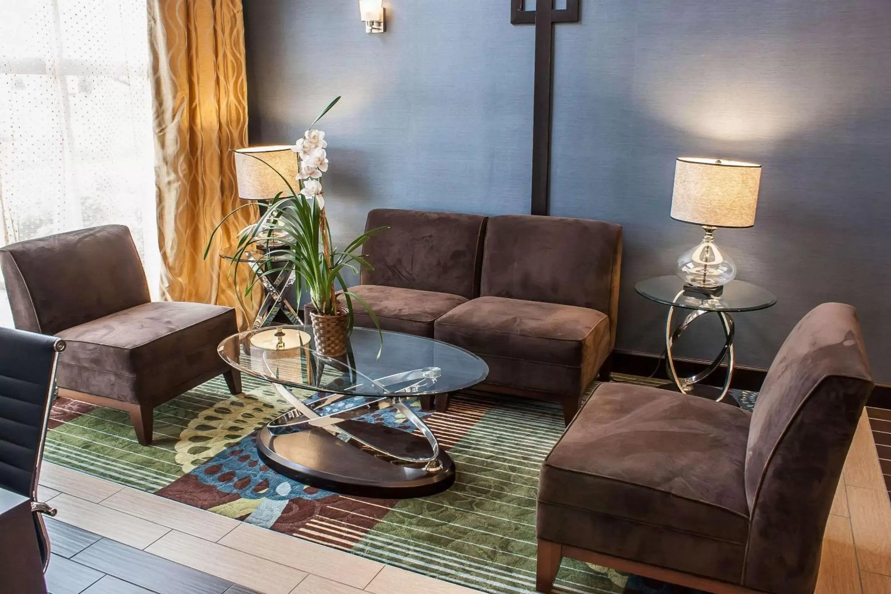 Lobby or reception, Seating Area in Comfort Inn Federal Way - Seattle