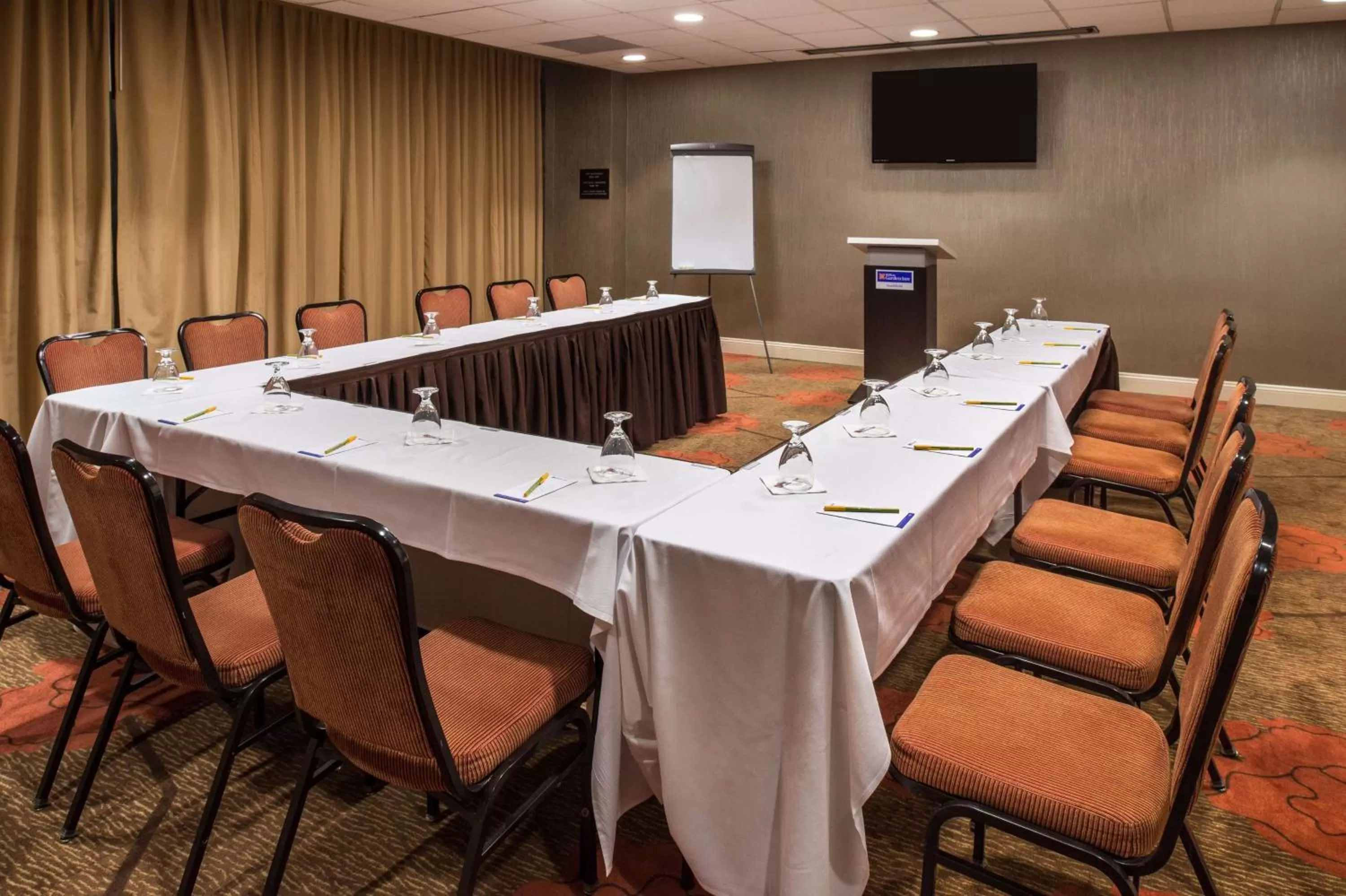 Meeting/conference room in Hilton Garden Inn Detroit Southfield