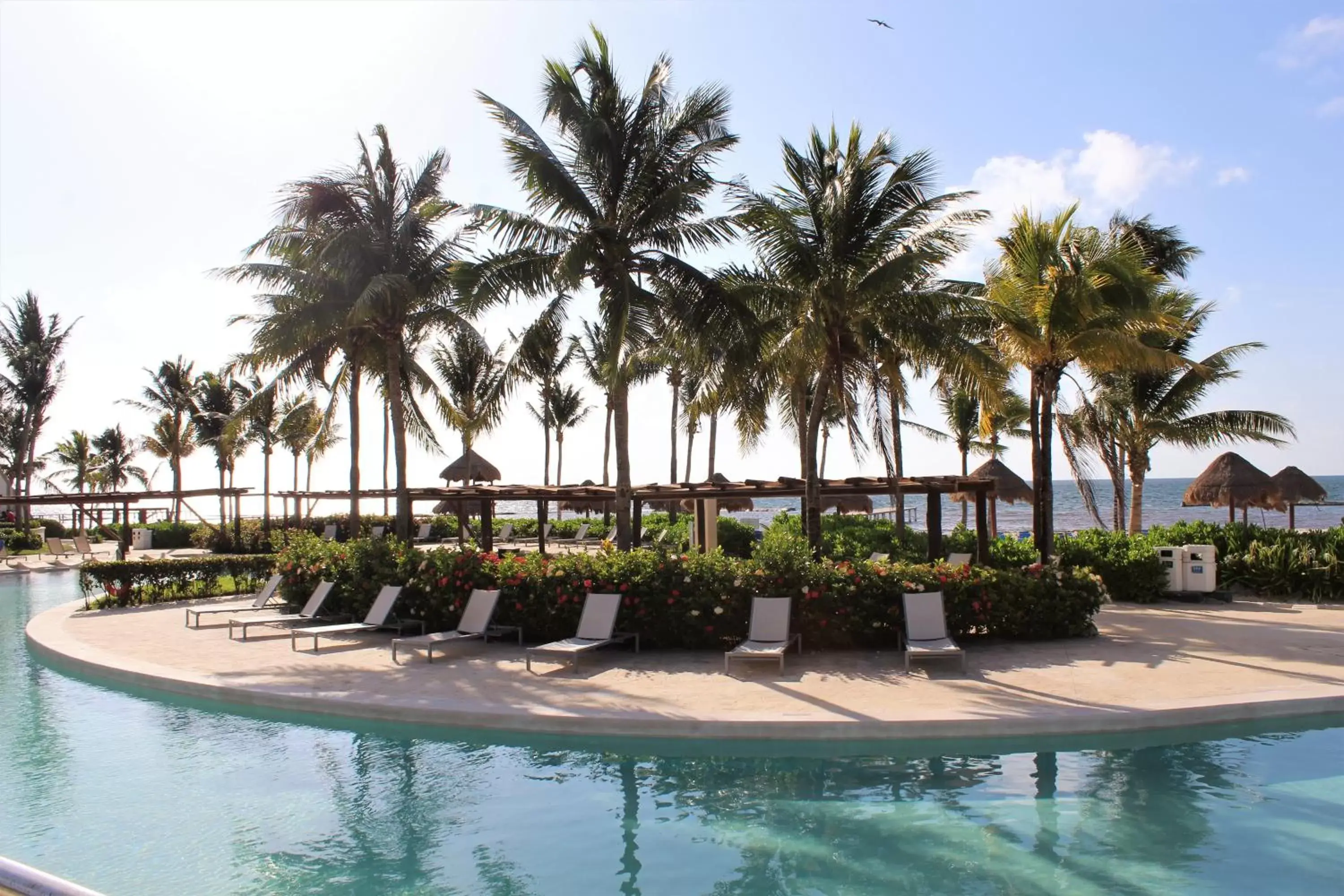 Swimming pool in BlueBay Grand Esmeralda-All Inclusive Swimming pool in BlueBay Grand Esmeralda-All Inclusive