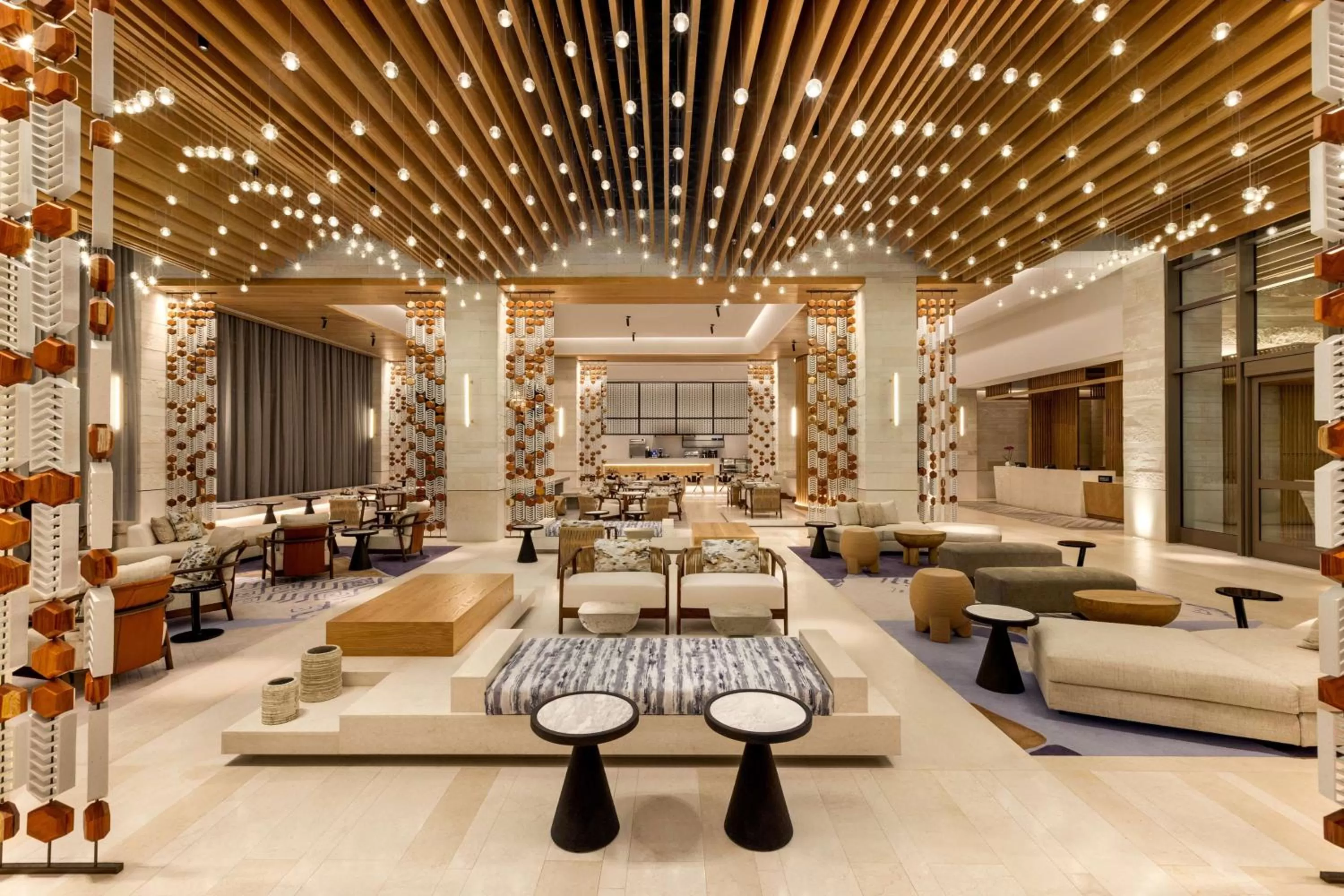 Lobby or reception in Hilton Cancun, an All-Inclusive Resort
