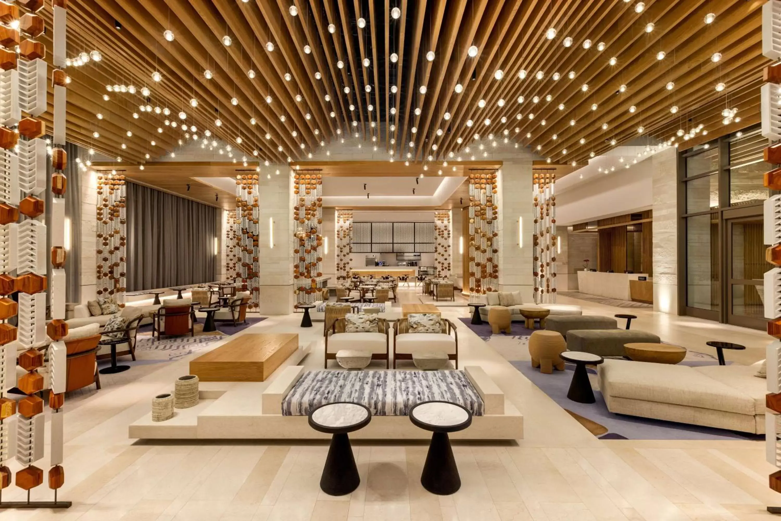 Lobby or reception in Hilton Cancun, an All-Inclusive Resort