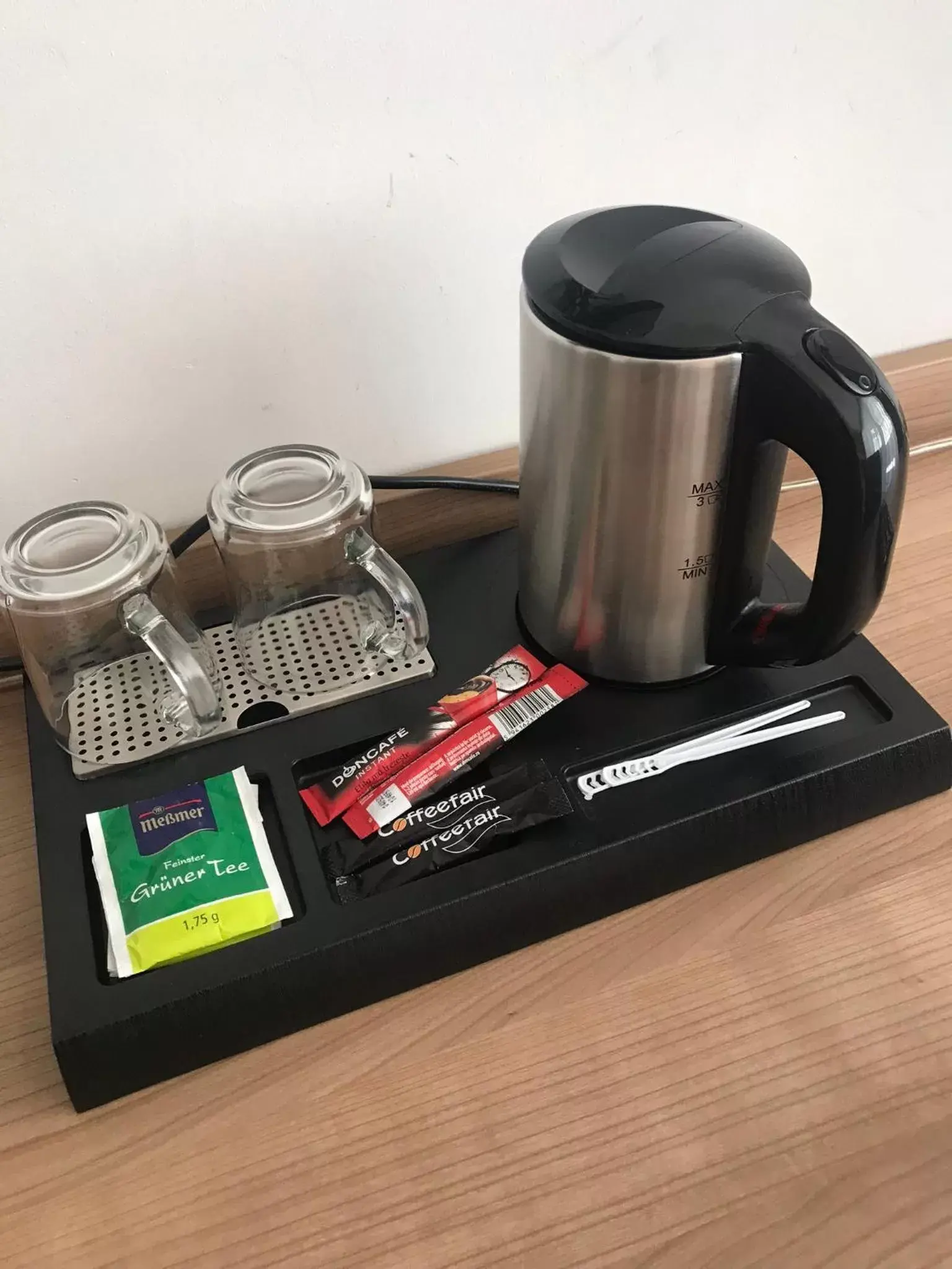 Coffee/Tea Facilities in Hotel S16