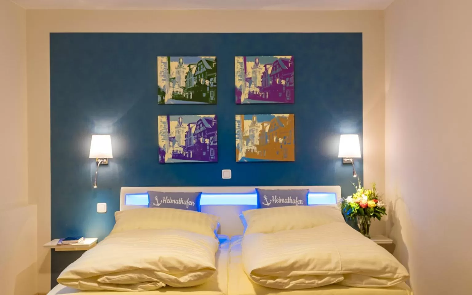 Photo of the whole room, Bed in Hotel Goldflair am Rathaus