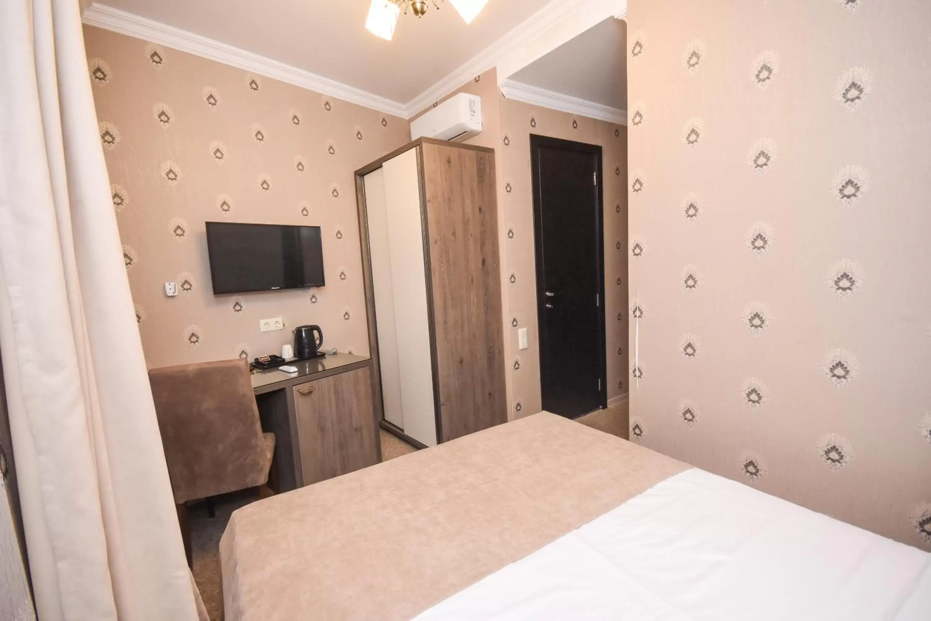 Double Room in Old Garden Hotel Batumi Double Room in Old Garden Hotel Batumi