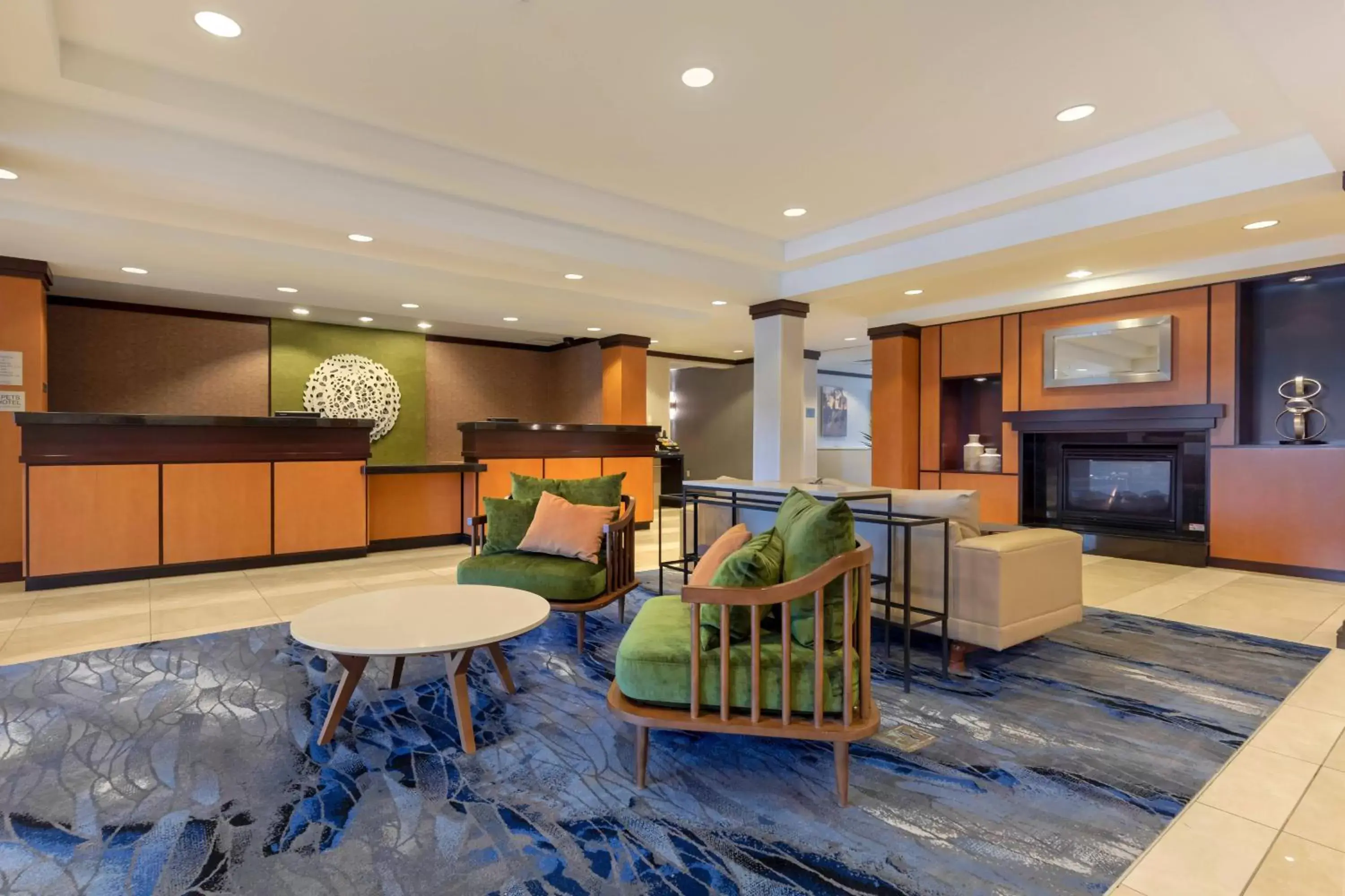 Lobby or reception, Lobby/Reception in Fairfield Inn & Suites by Marriott Rockford