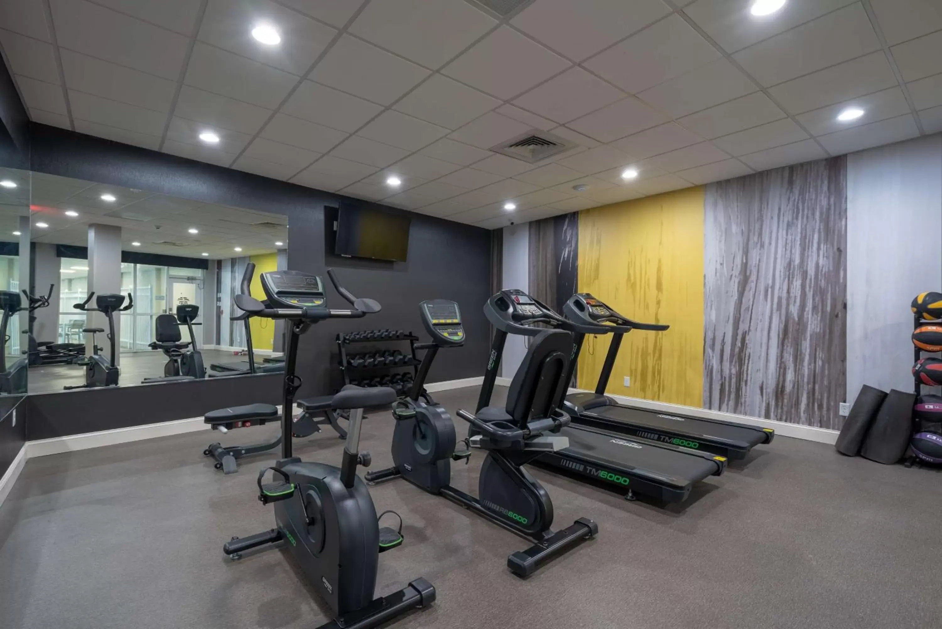 Fitness centre/facilities, Fitness Center/Facilities in Best Western Premier Airport/Expo Center Hotel