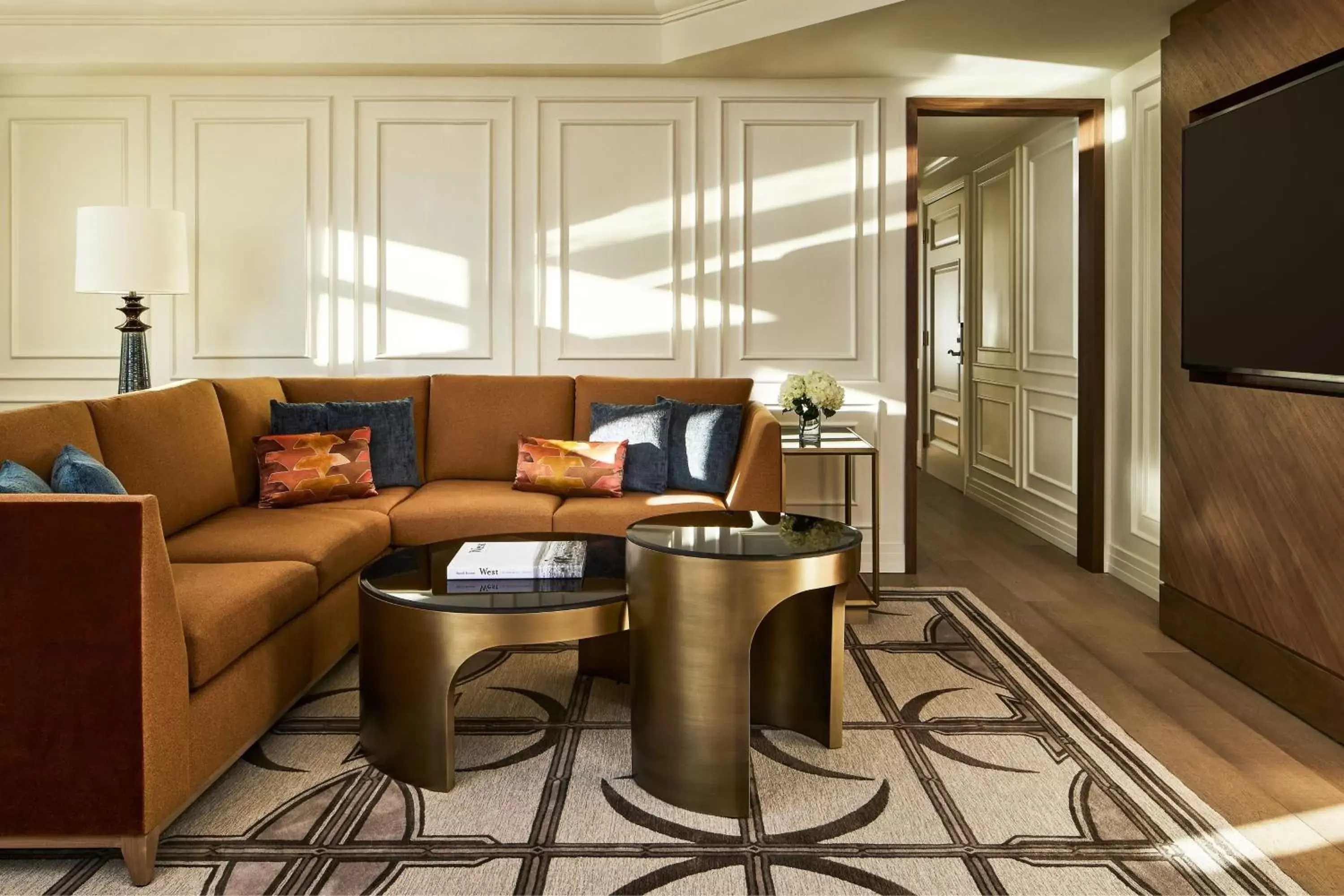 Living room, Seating Area in The Ritz-Carlton, Denver