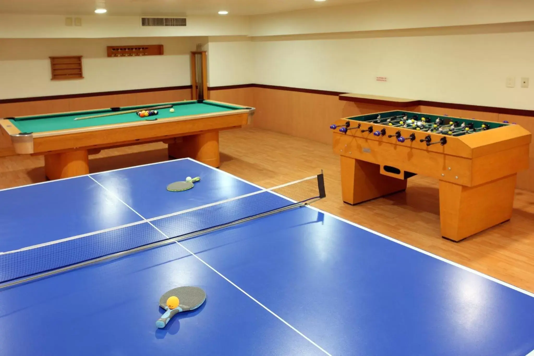 Area and facilities, Table Tennis in Holiday Inn Mexico City - Trade Center, an IHG Hotel