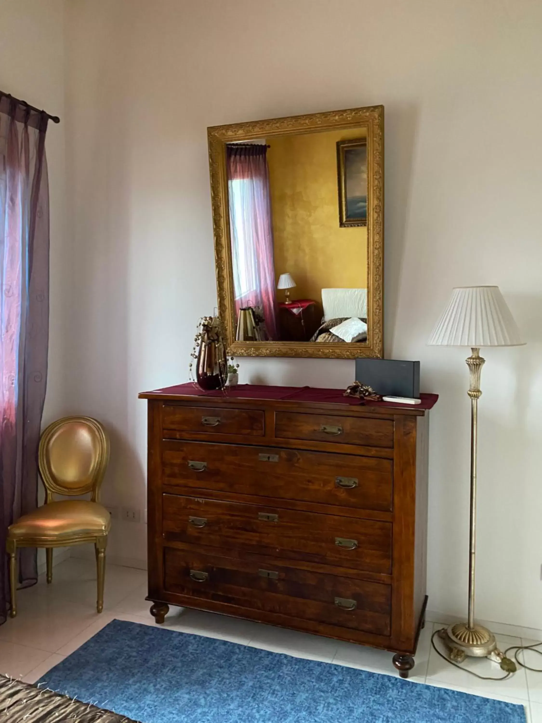 Bedroom, TV/Entertainment Center in Pool & Garden Il Giardino Di Olga with free parking