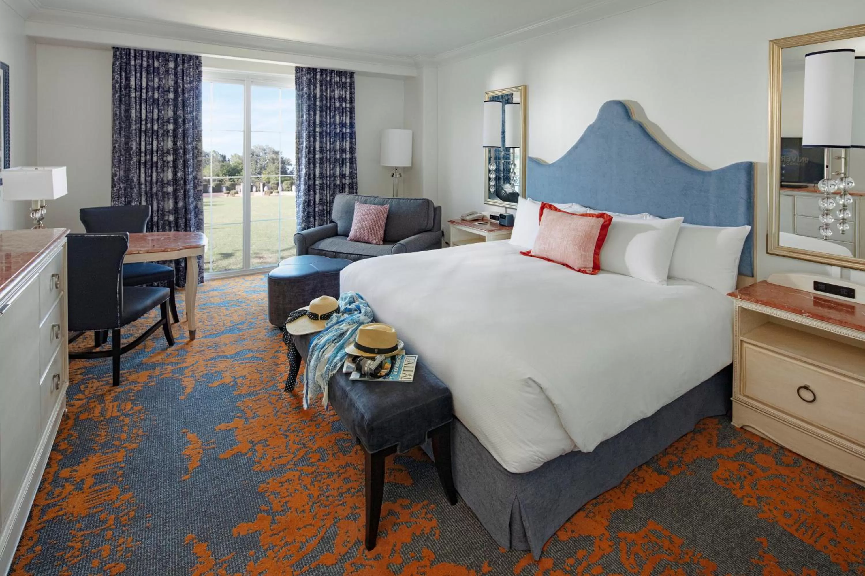 Photo of the whole room, Bed in Universal's Loews Portofino Bay Hotel