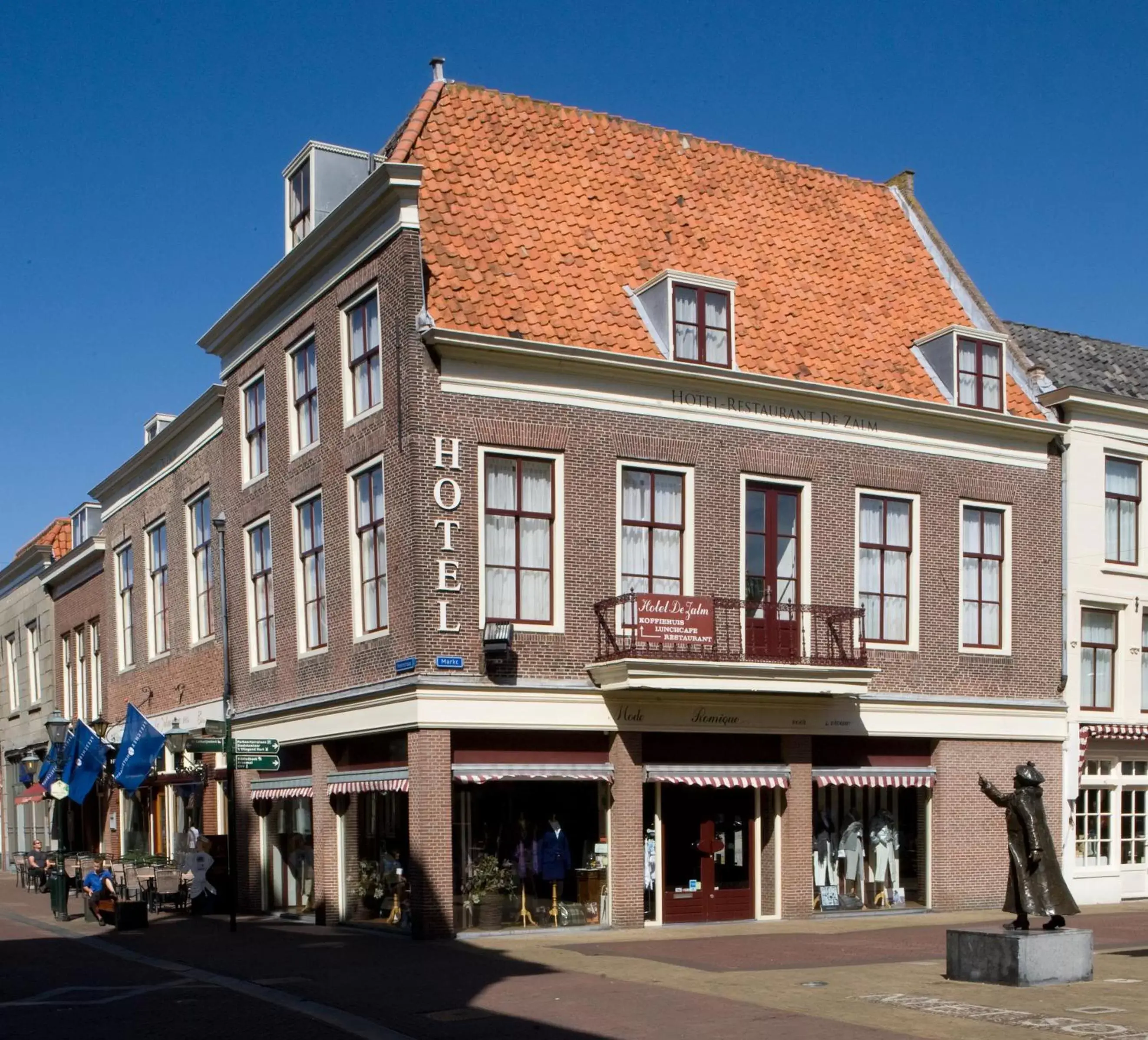 Facade/entrance, Property Building in Fletcher Hotel De Zalm