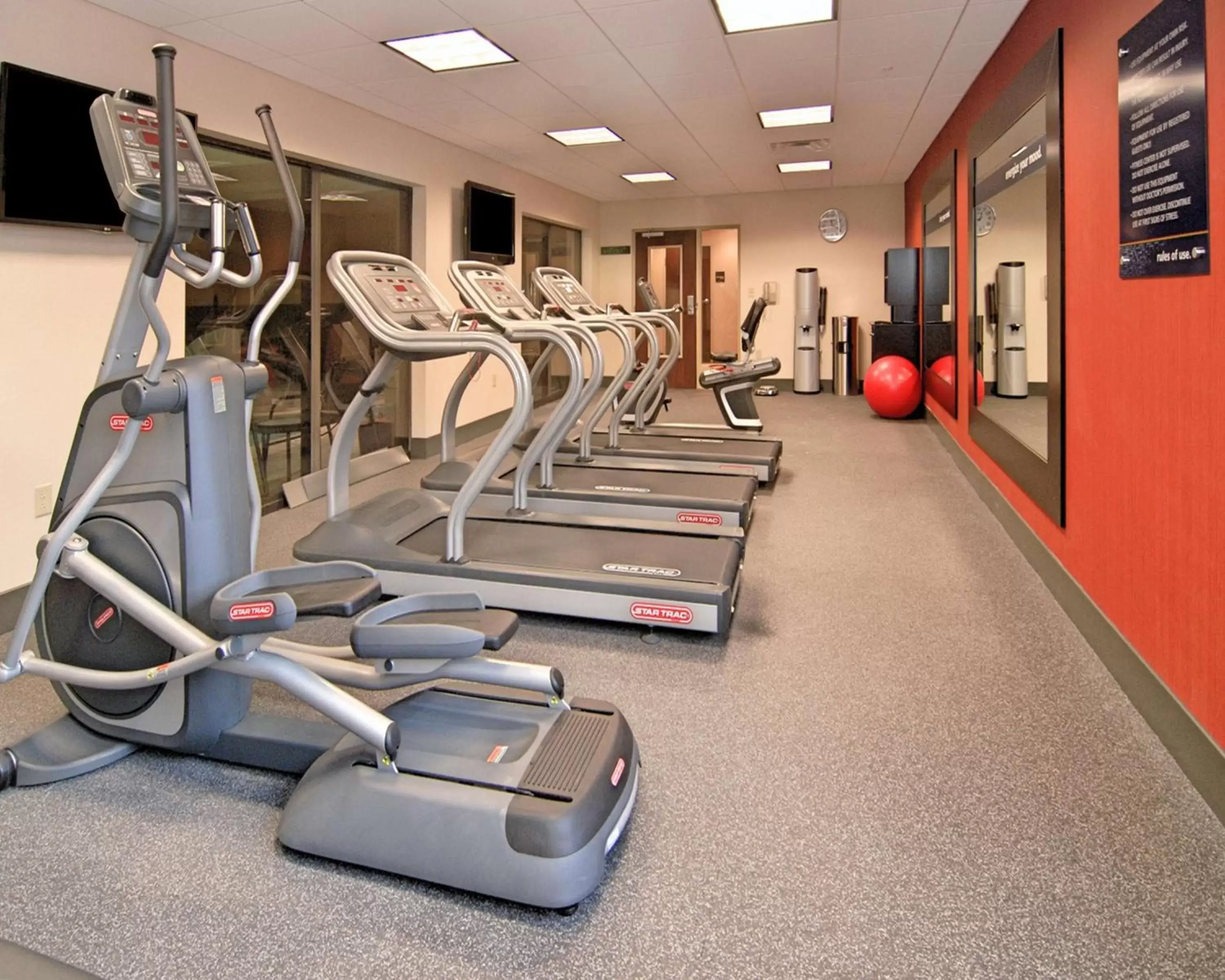 Fitness centre/facilities, Fitness Center/Facilities in Hampton Inn Troy
