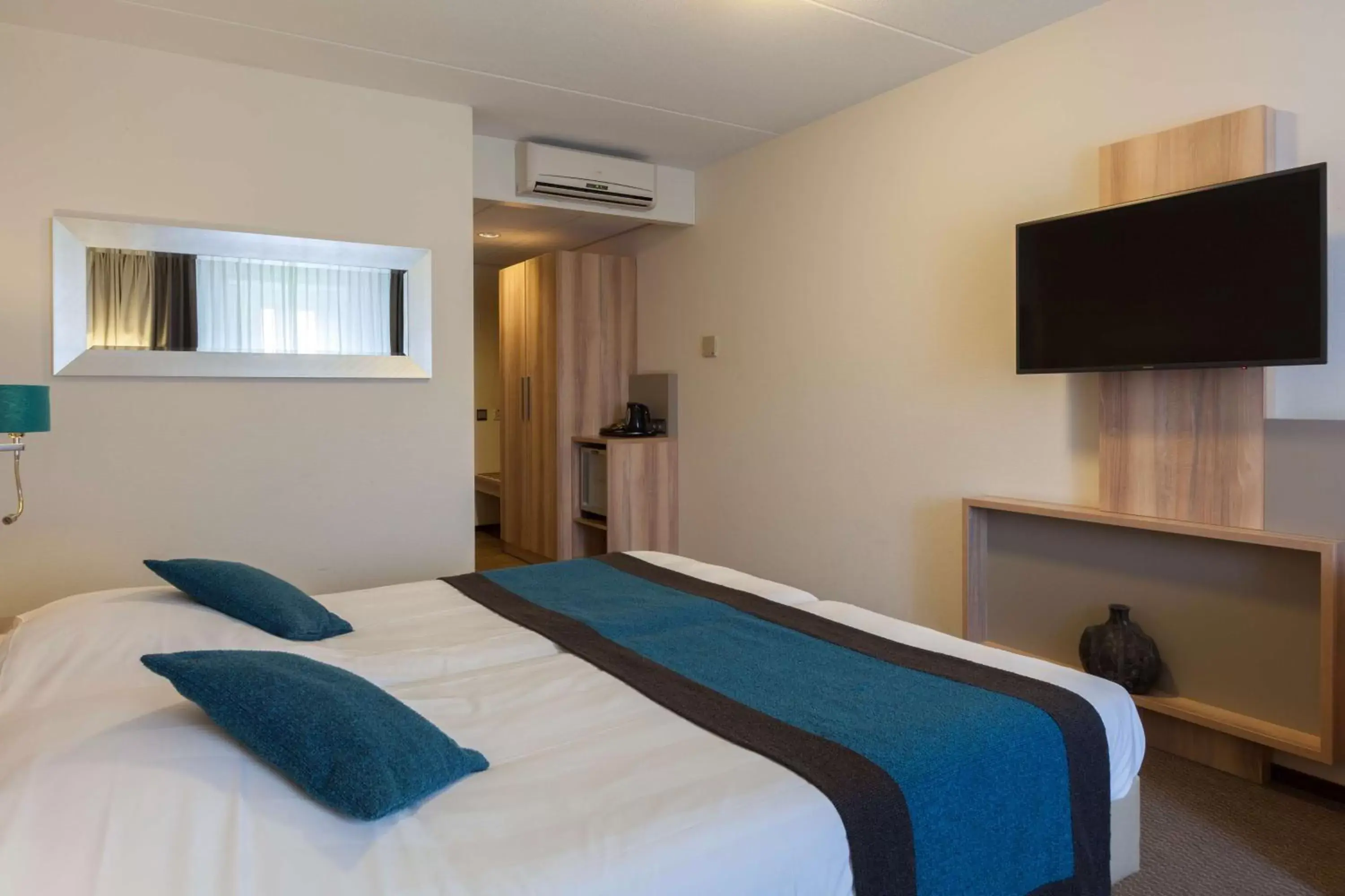 Photo of the whole room, Bed in Best Western Hotel Baars Photo of the whole room, Bed in Best Western Hotel Baars