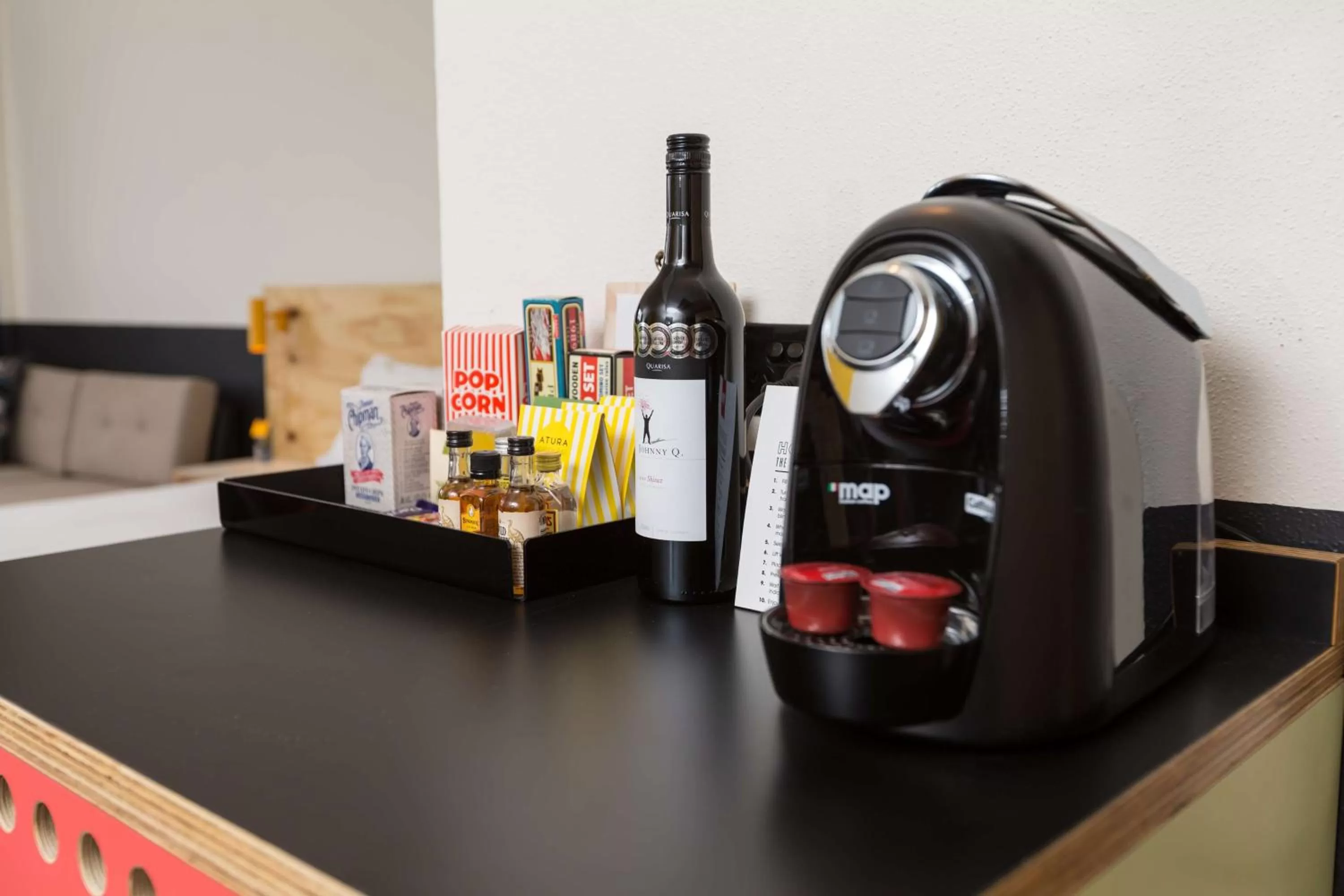 Coffee/tea facilities in Atura Albury