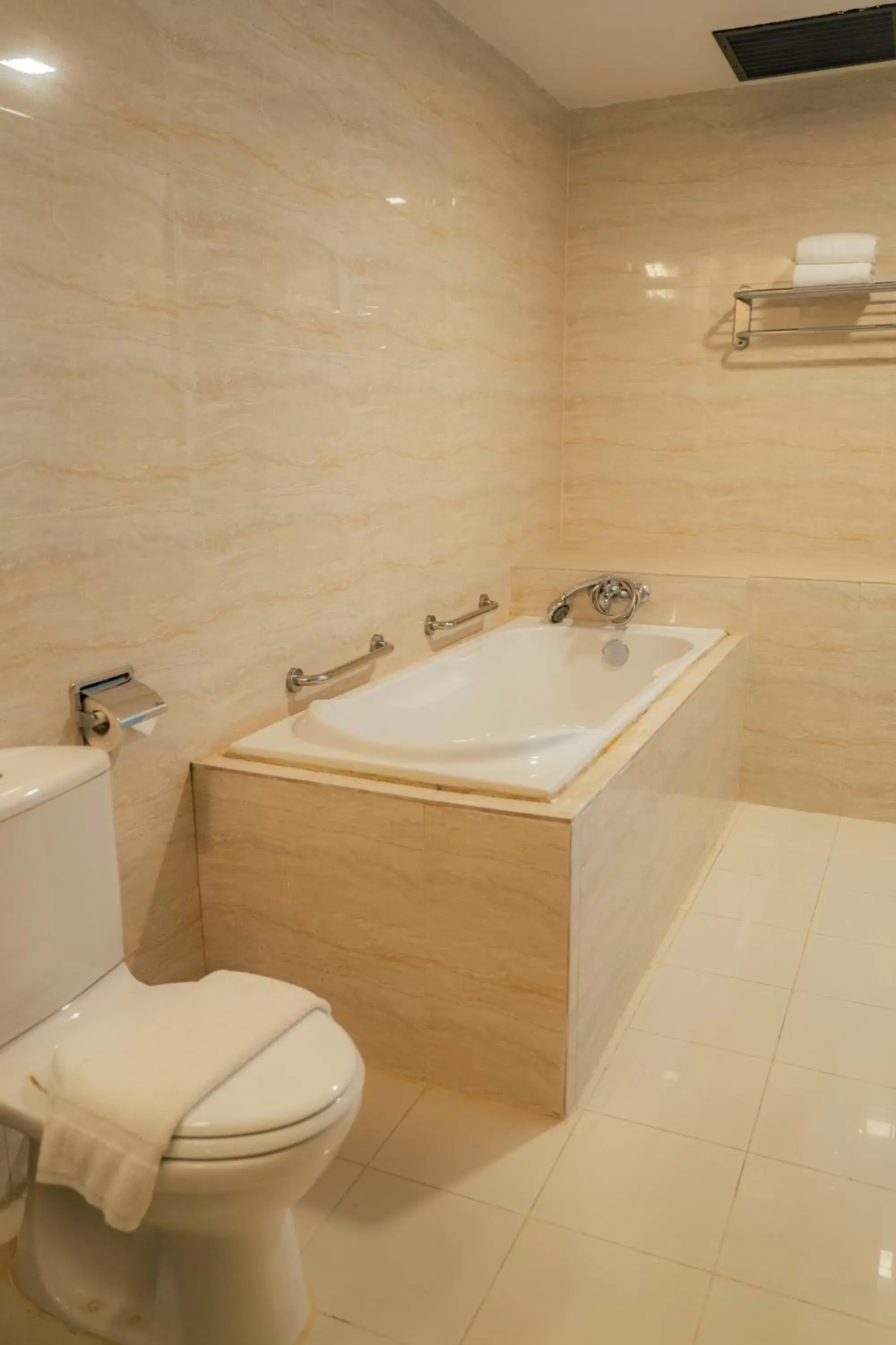 Toilet, Bathroom in Hotel Sentral Riverview Melaka