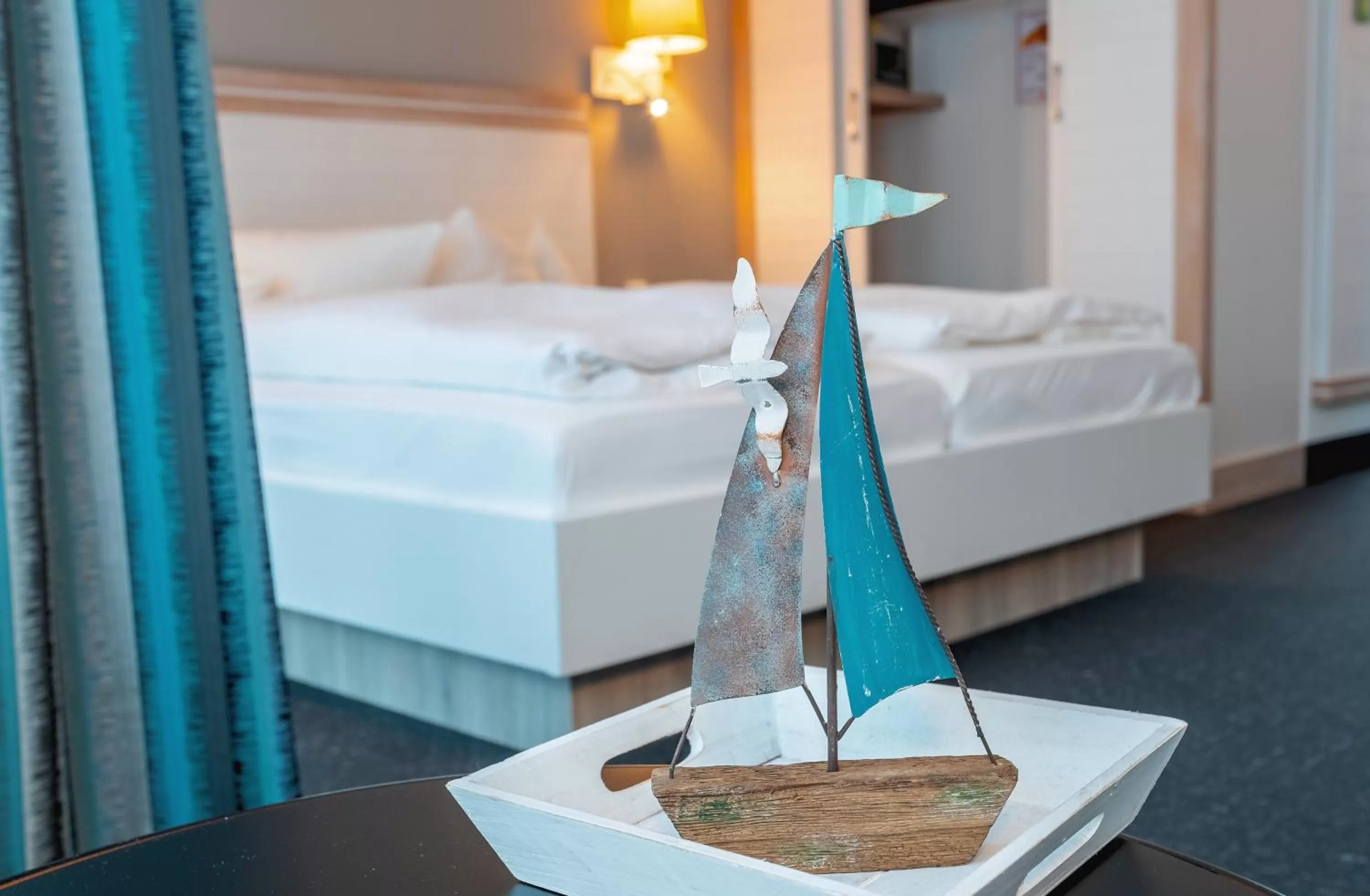 Photo of the whole room, Bed in Hotel Fährhaus