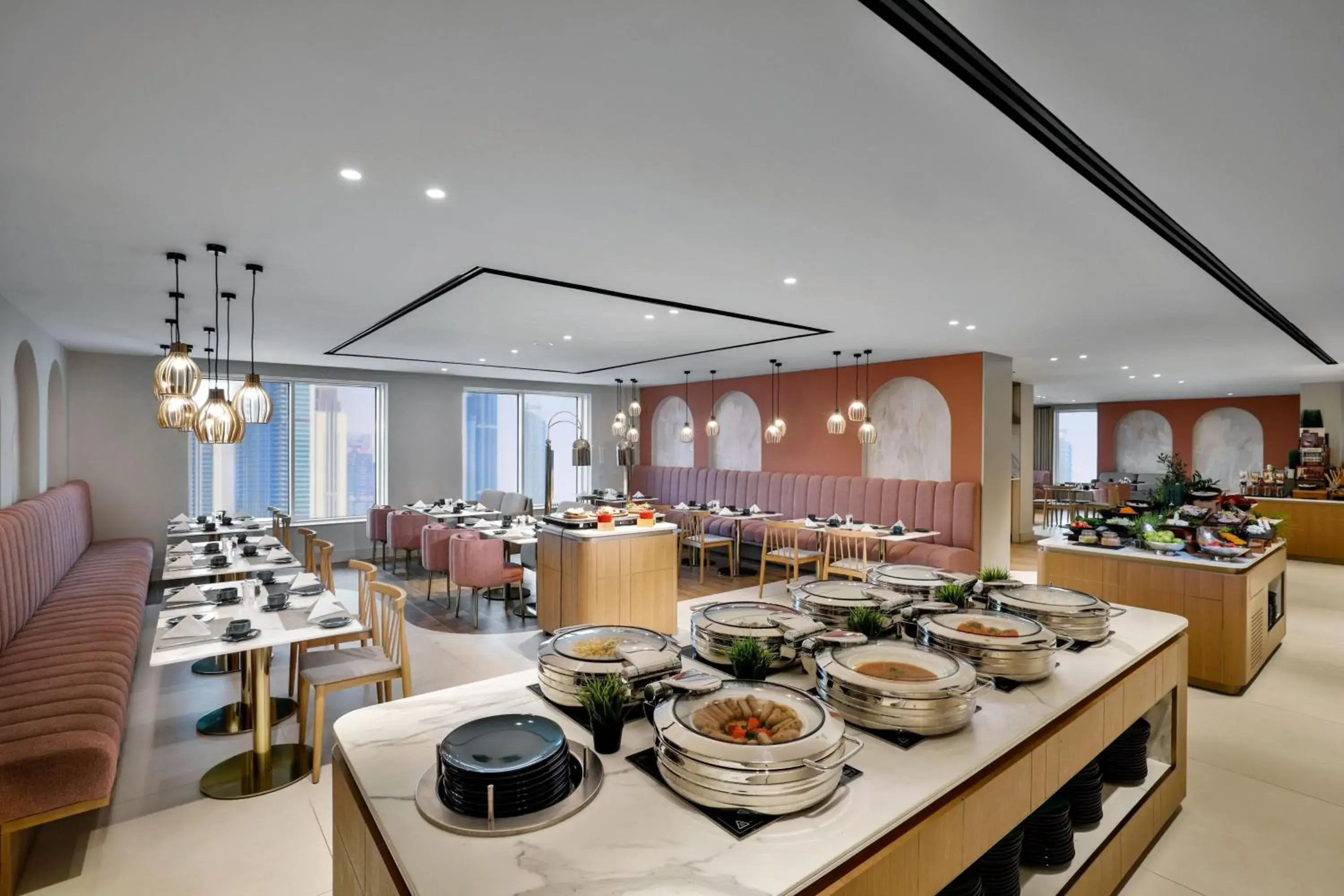 Restaurant/Places to Eat in Residence Inn by Marriott Sheikh Zayed Road, Dubai