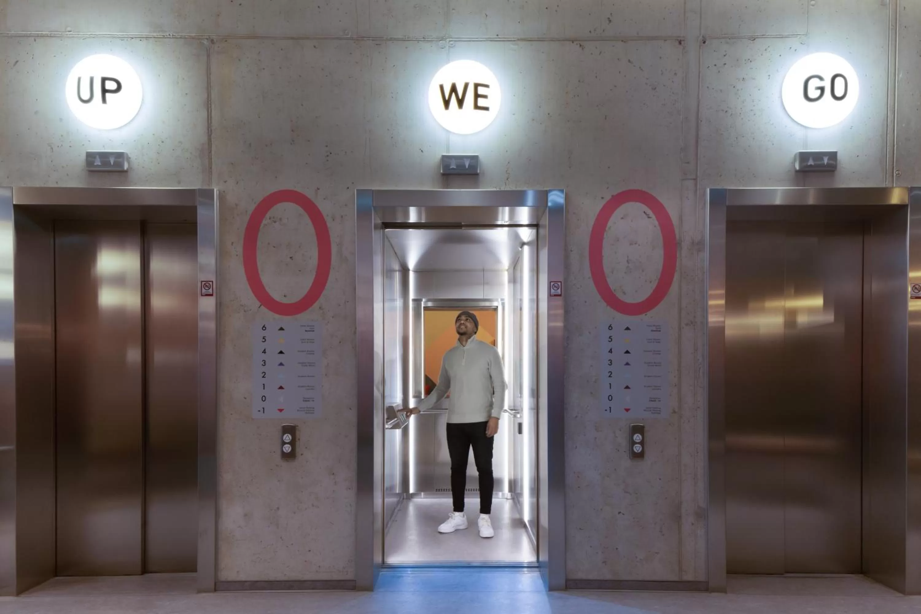 Lobby or reception in Basecamp Hotel Dortmund