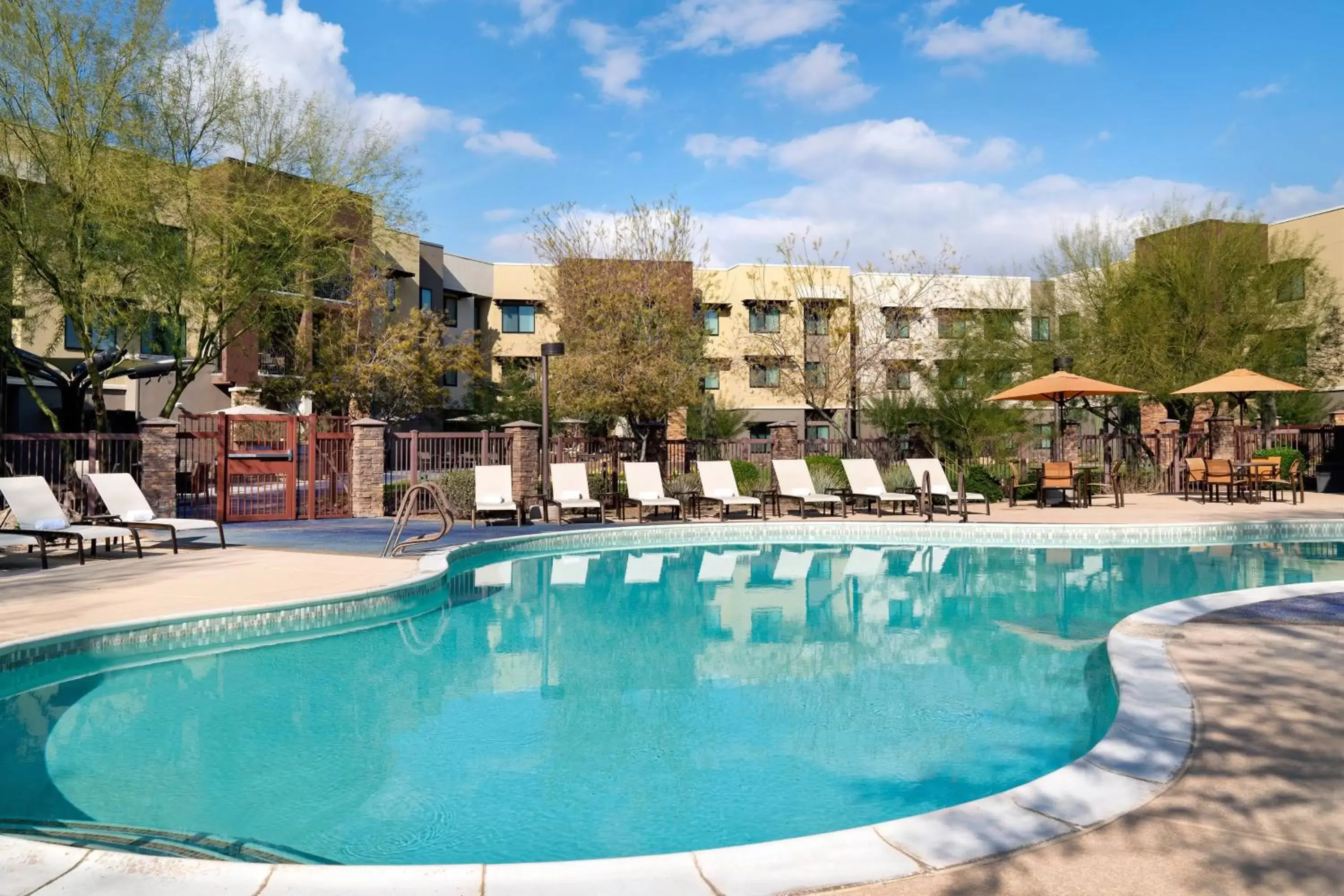 Swimming Pool in Residence Inn by Marriott Scottsdale Salt River