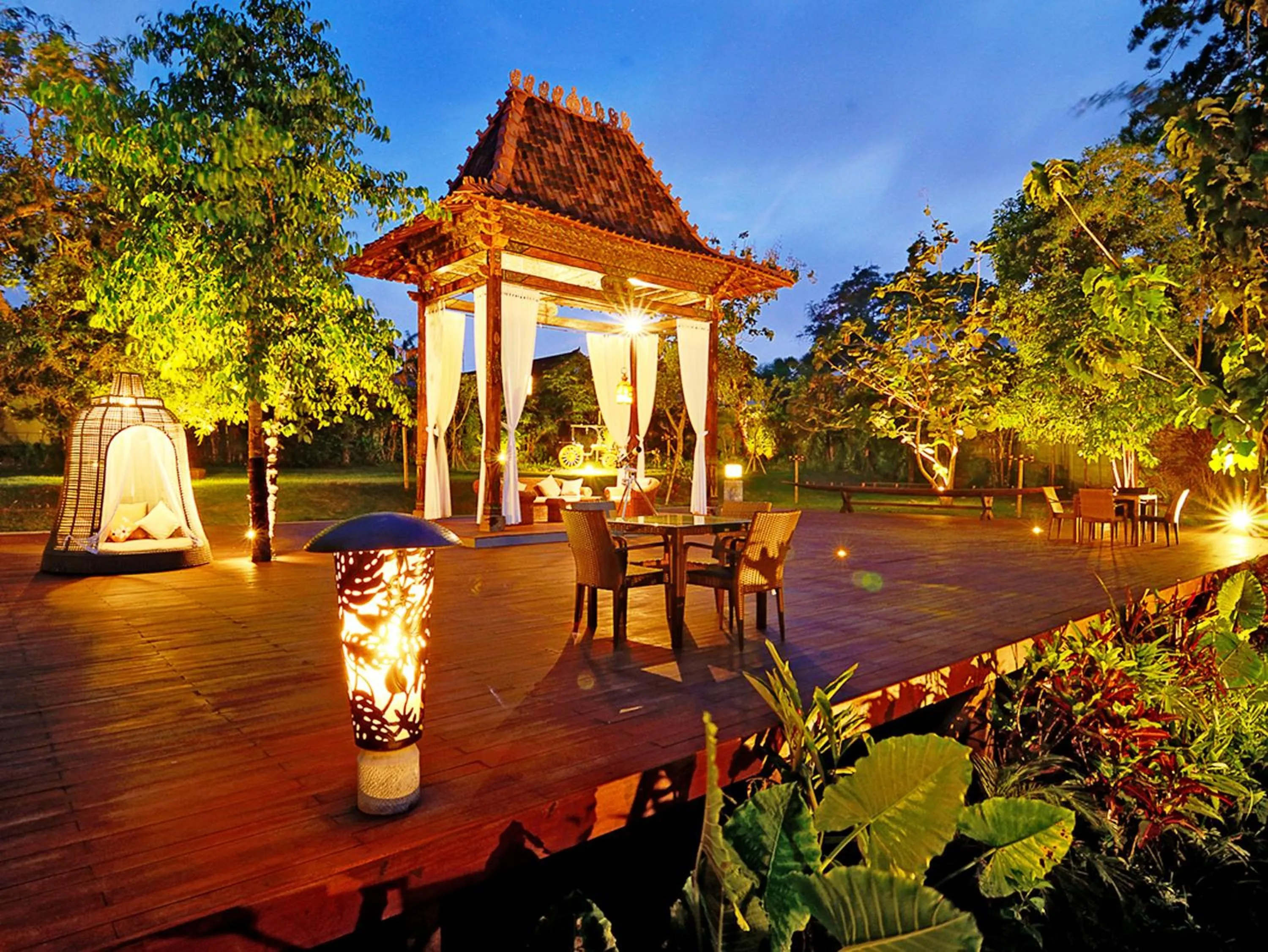 Garden in Villa Canggu by Plataran