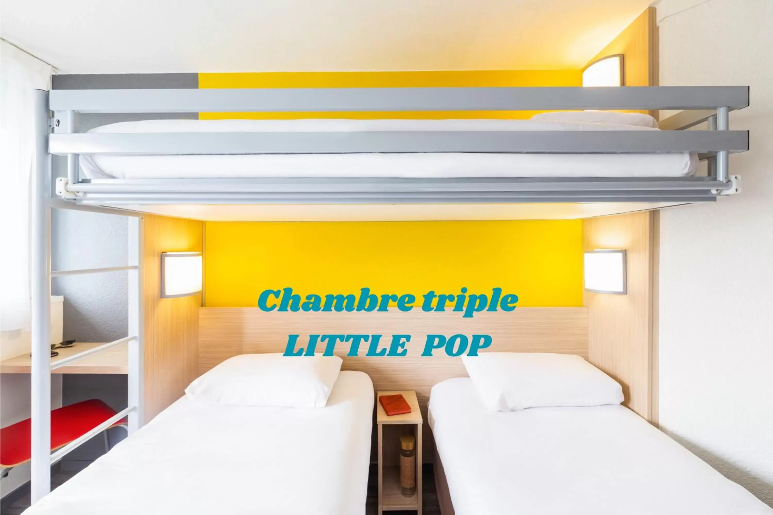 Bedroom, Bunk Bed in greet hôtel restaurant Angoulême Ouest
