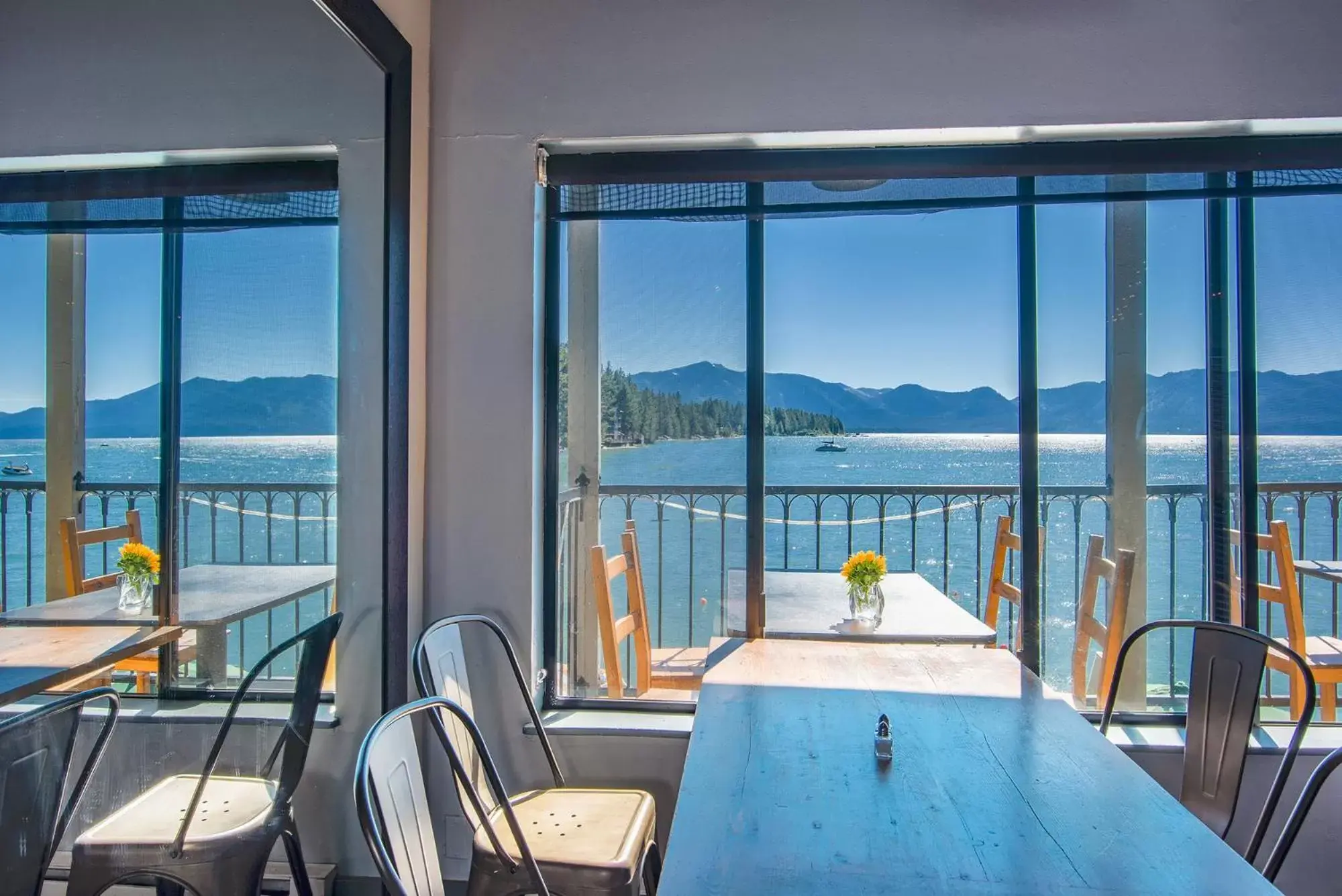 Restaurant/places to eat in Beach Retreat & Lodge at Tahoe Restaurant/places to eat in Beach Retreat & Lodge at Tahoe