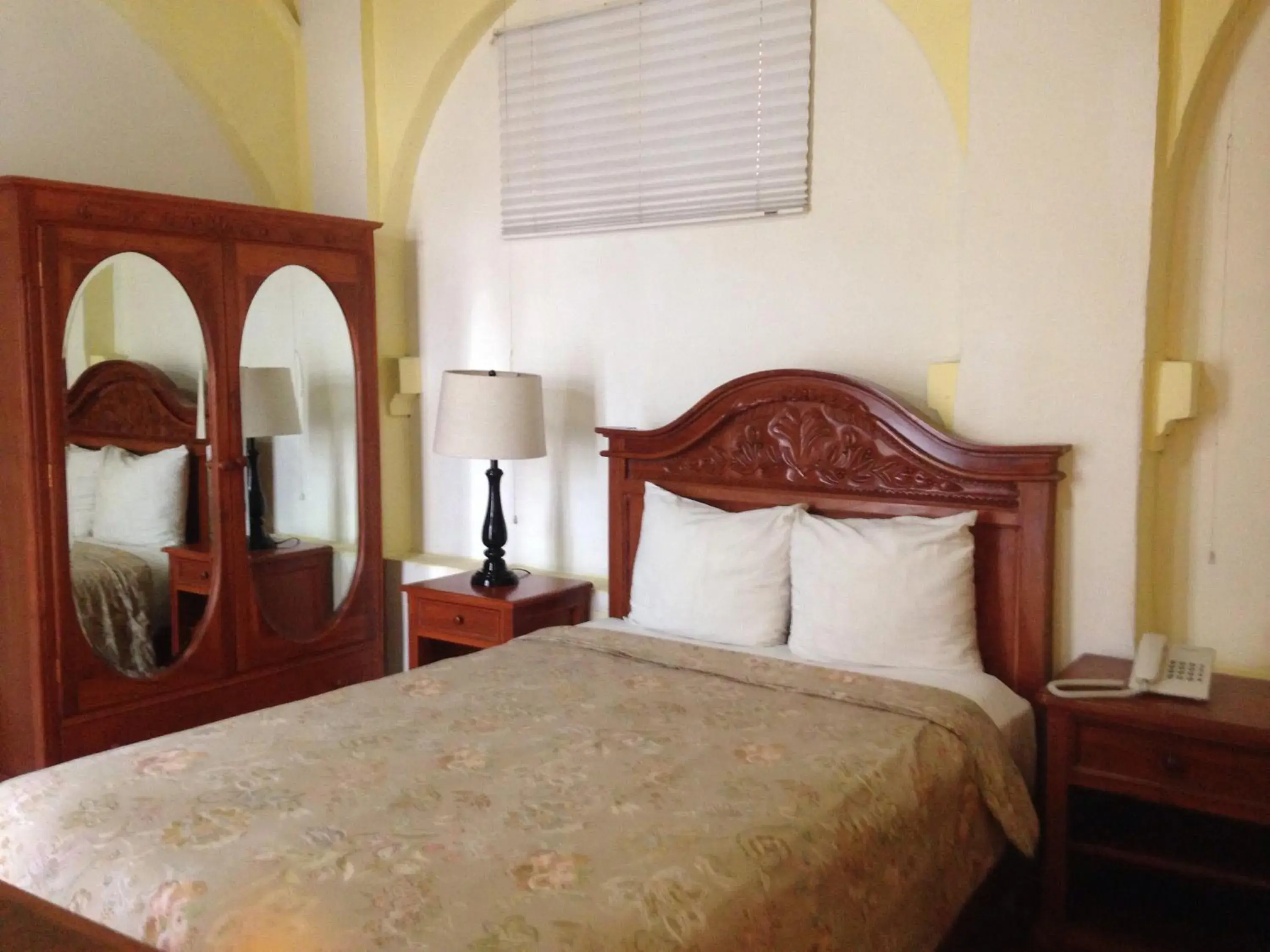 Bed in Hotel Meson del Mar