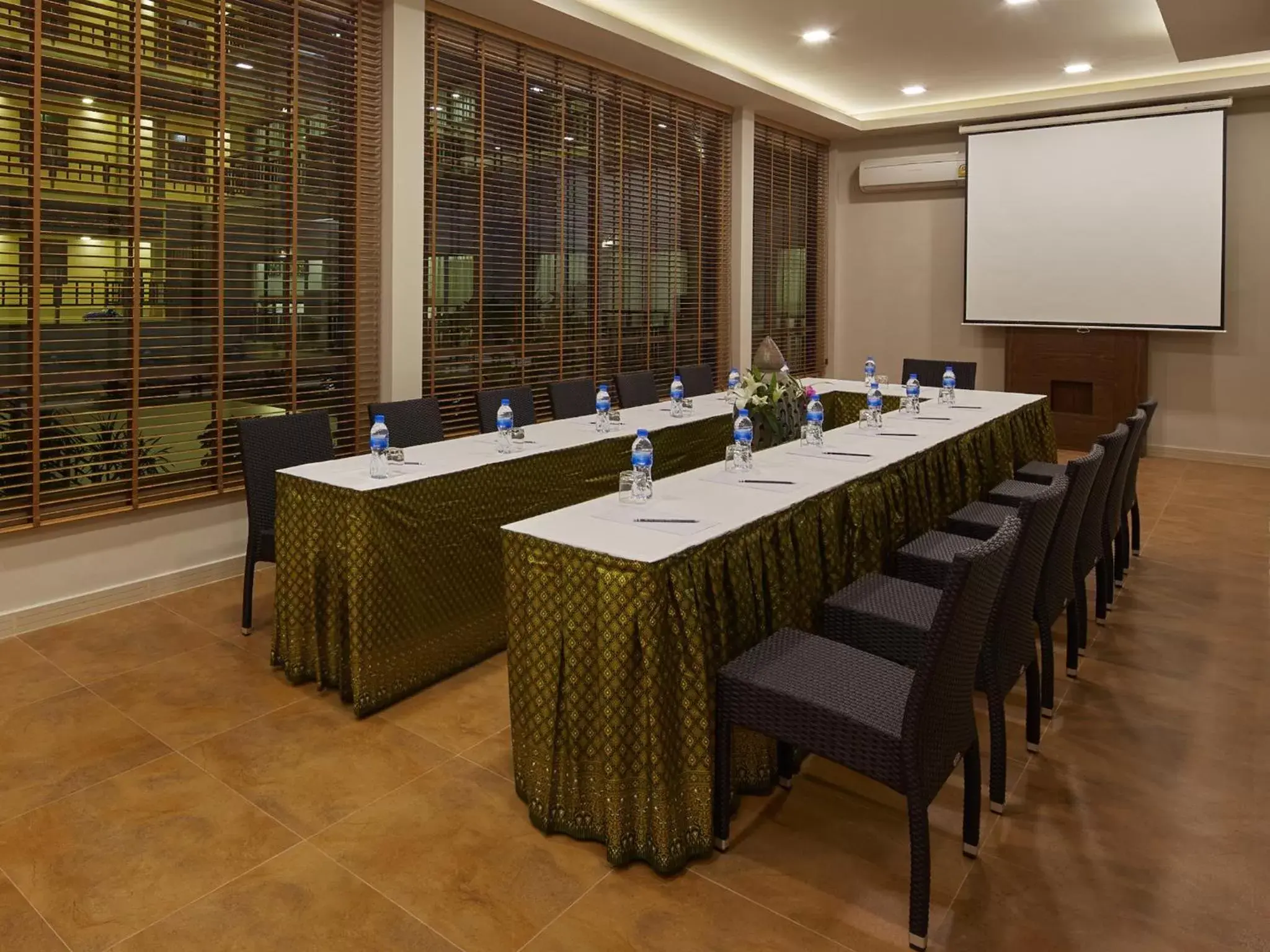 Meeting/conference room, Business Area/Conference Room in The Agate Pattaya Boutique Resort