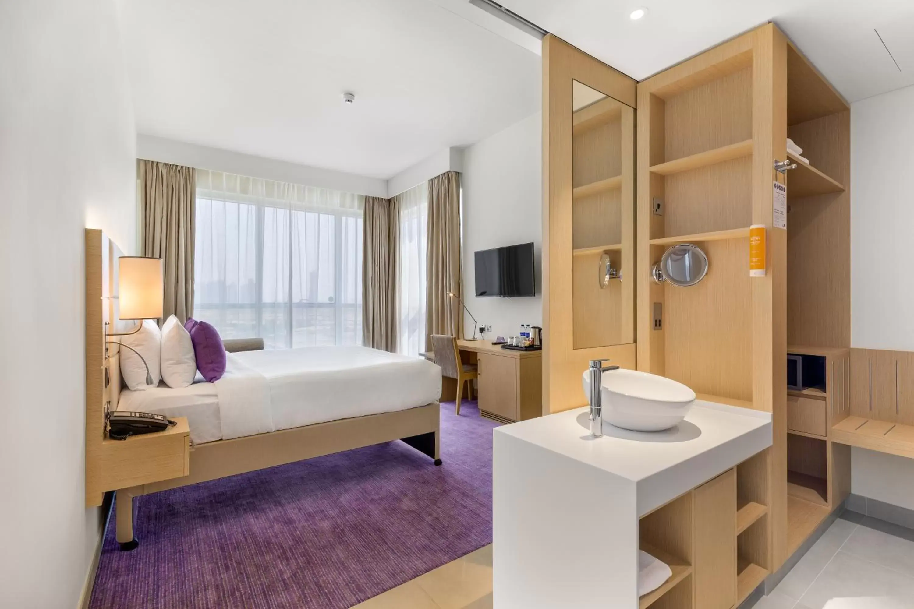 Bedroom in Premier Inn Dubai Ibn Battuta Mall