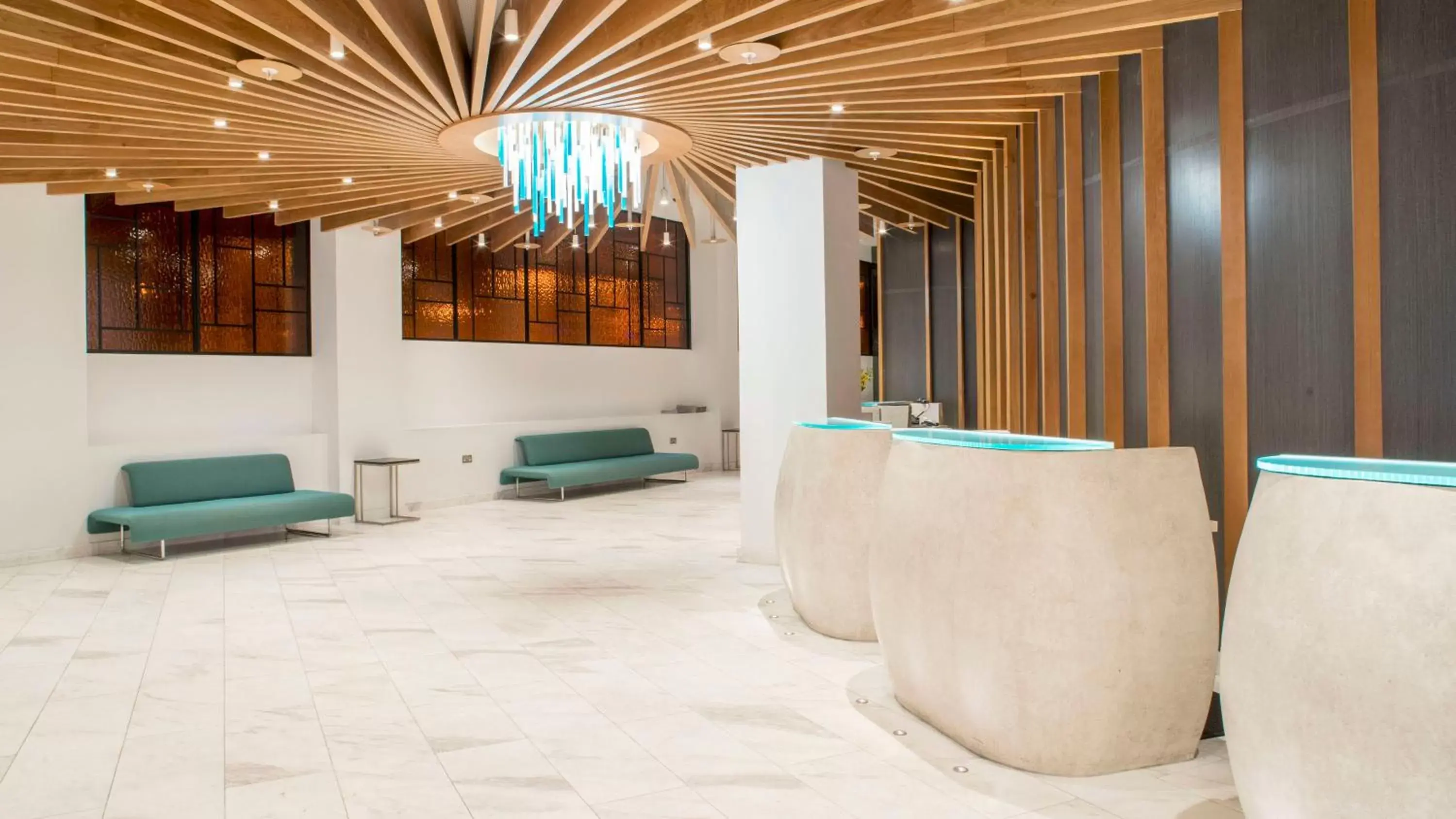 Property building in Crowne Plaza London Kings Cross by IHG Property building in Crowne Plaza London Kings Cross by IHG