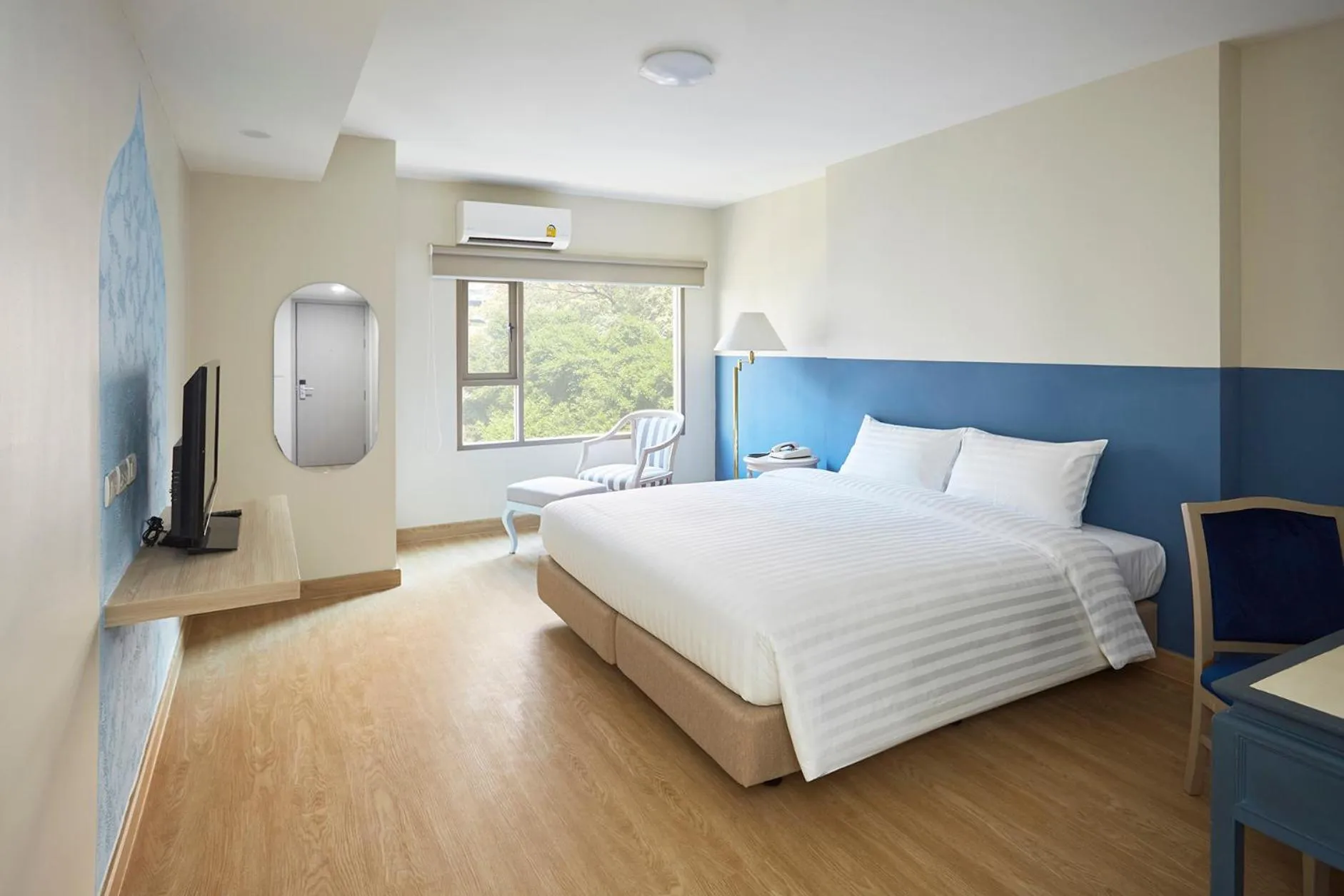 Bedroom, Bed in 56 Surawong Hotel Bangkok