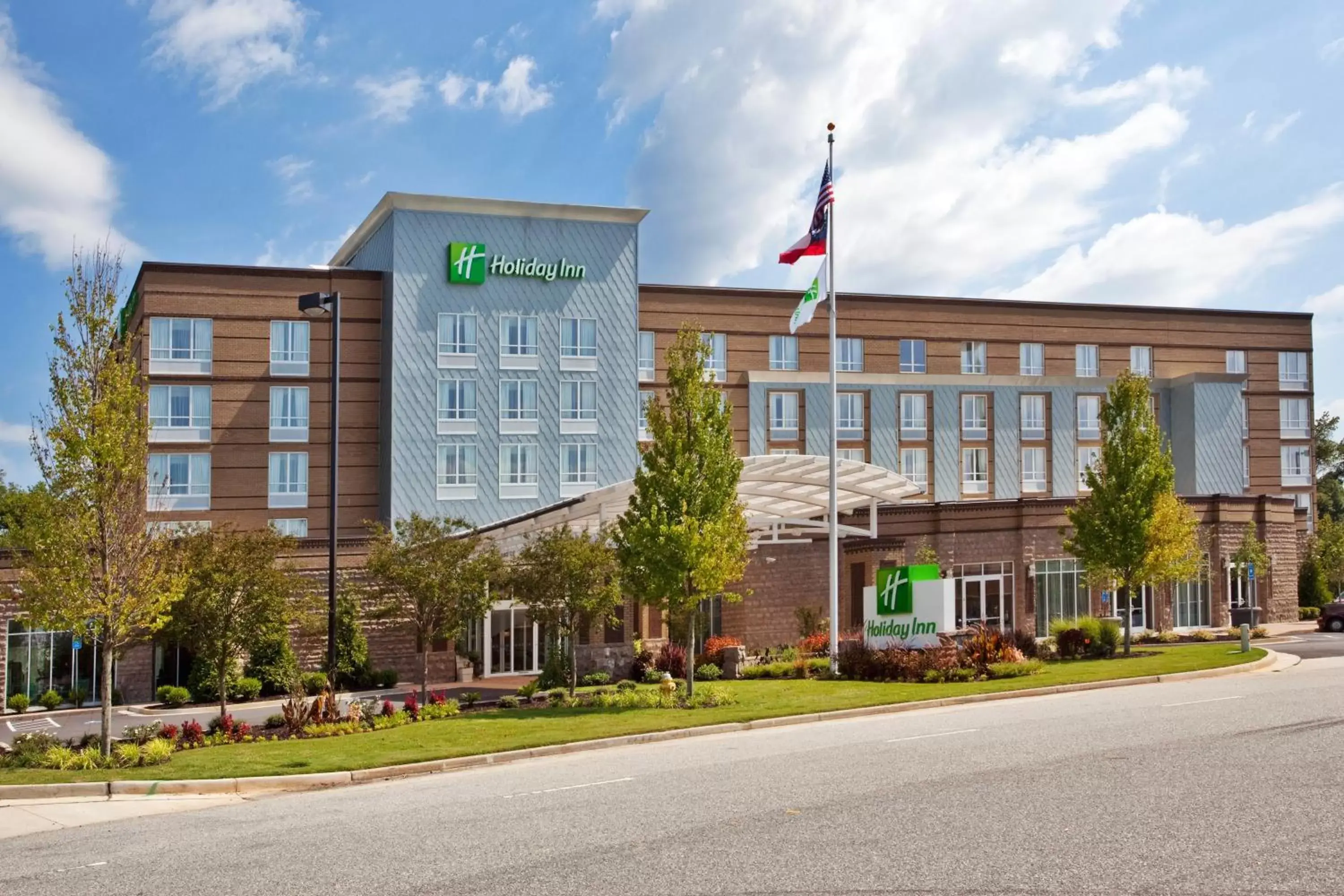 Property Building in Holiday Inn Macon North, an IHG Hotel