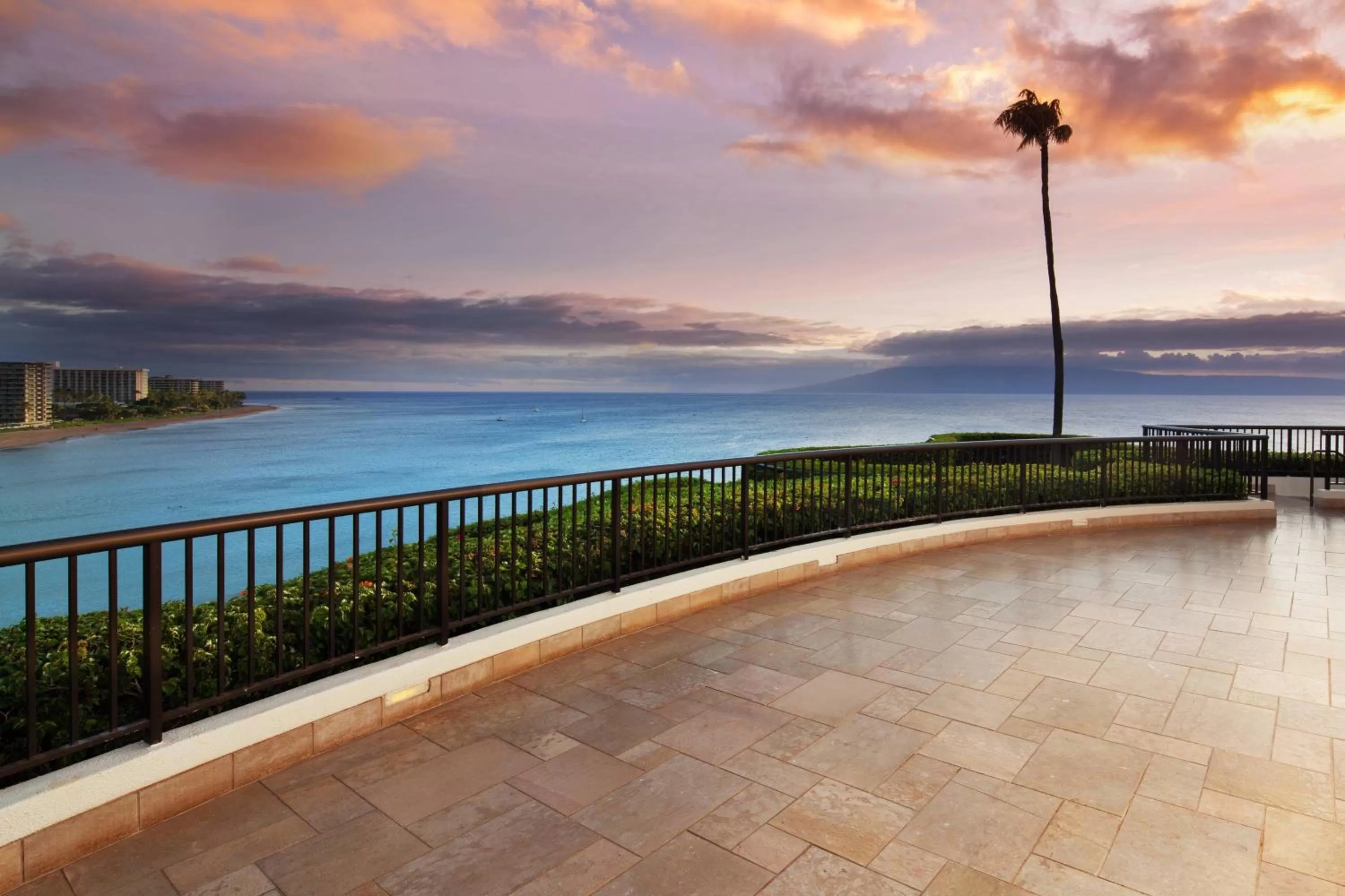 Bedroom in Sheraton Maui Resort & Spa