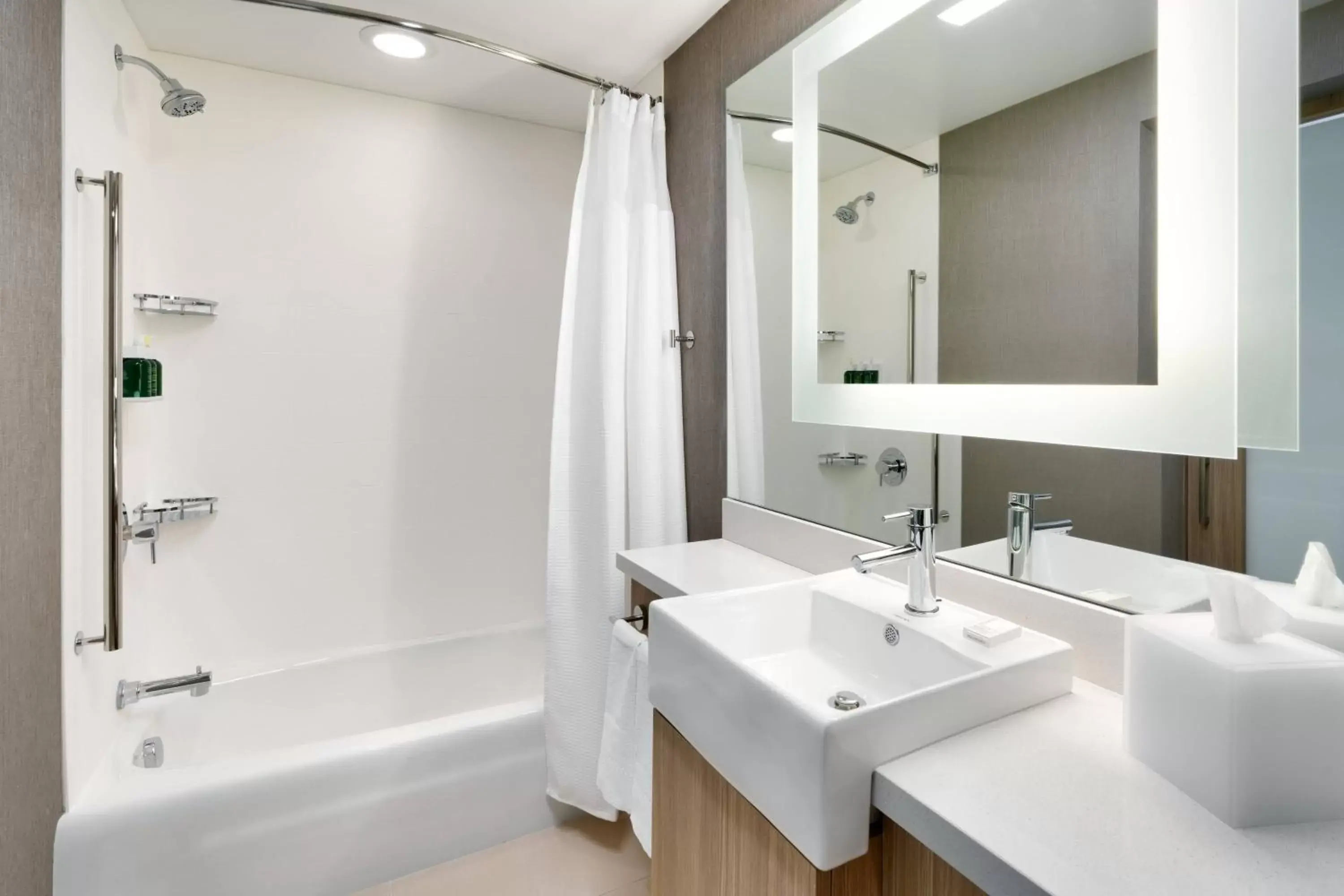 Bathroom in SpringHill Suites by Marriott Salt Lake City Sugar House