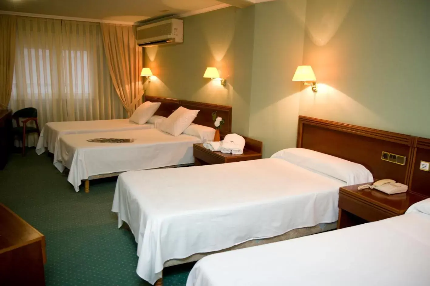 Bed in Hotel Villa de Marin