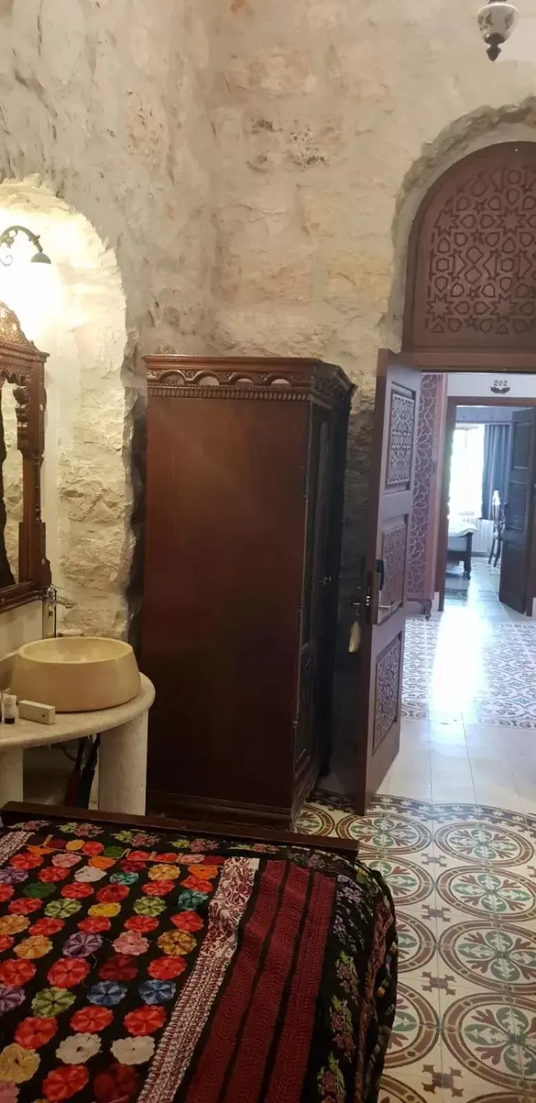 Bedroom, Bathroom in Jerusalem Hotel