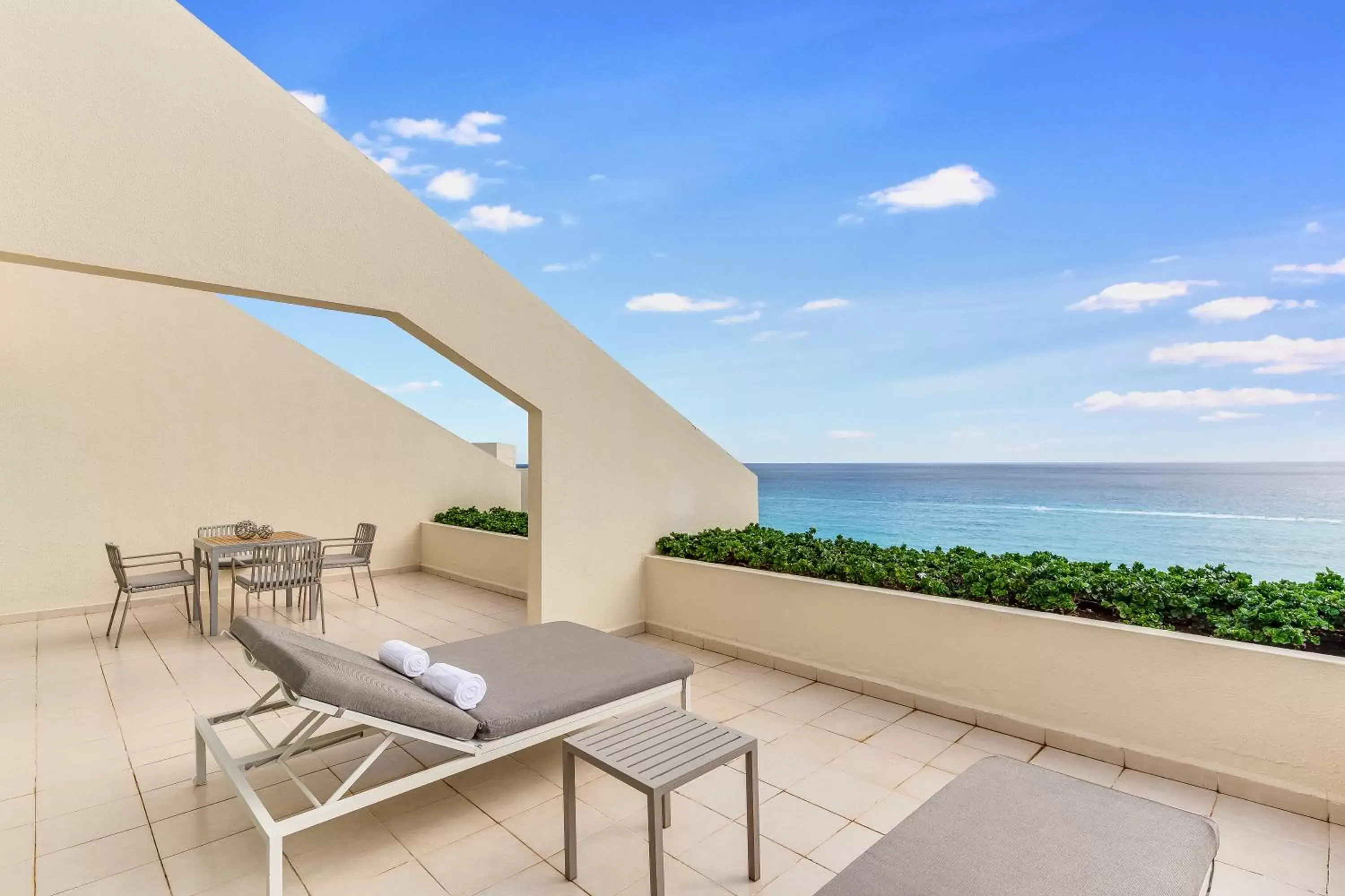Balcony/Terrace in Live Aqua Beach Resort Cancun