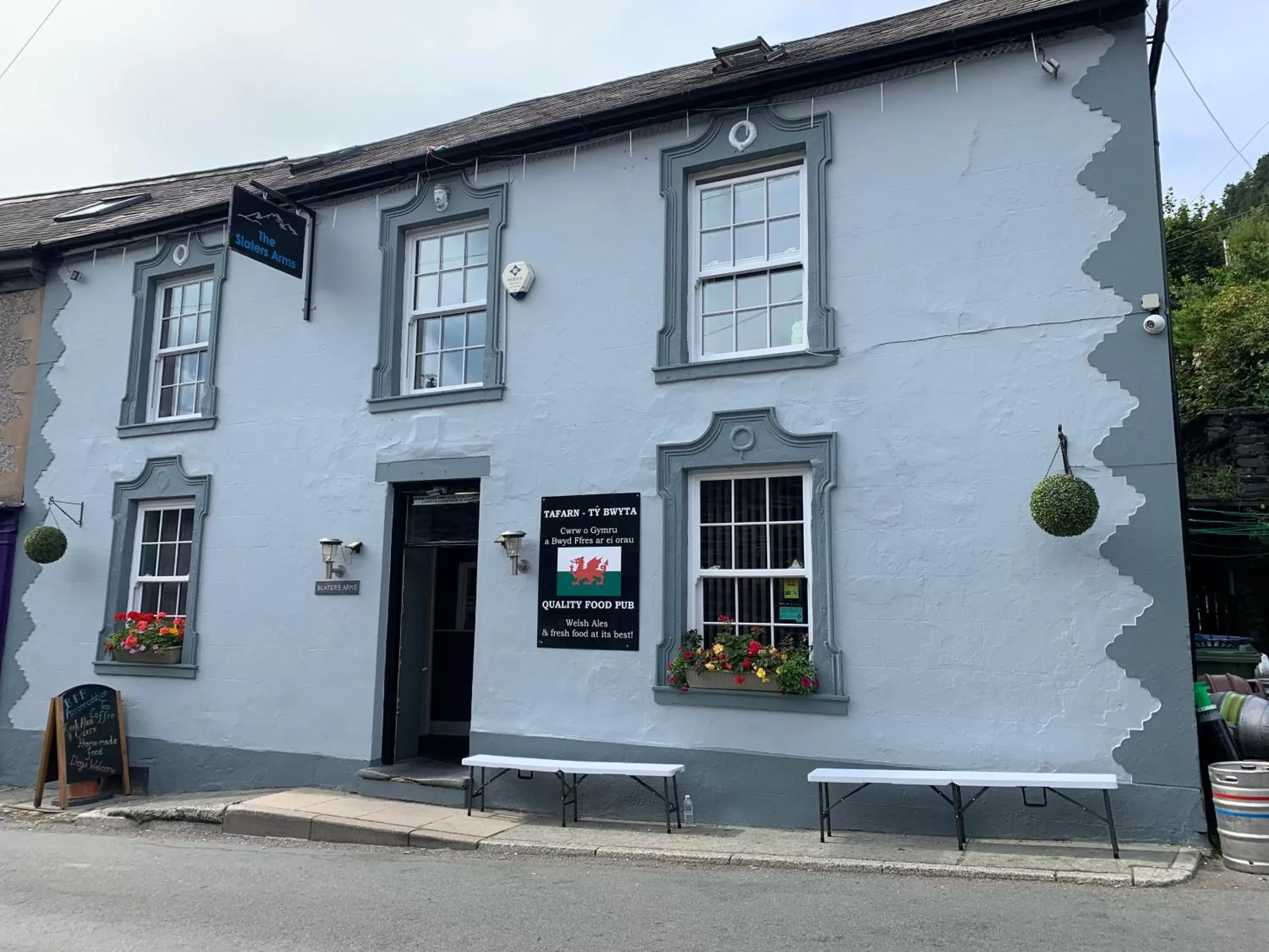 Property Building in The Slaters Arms Corris