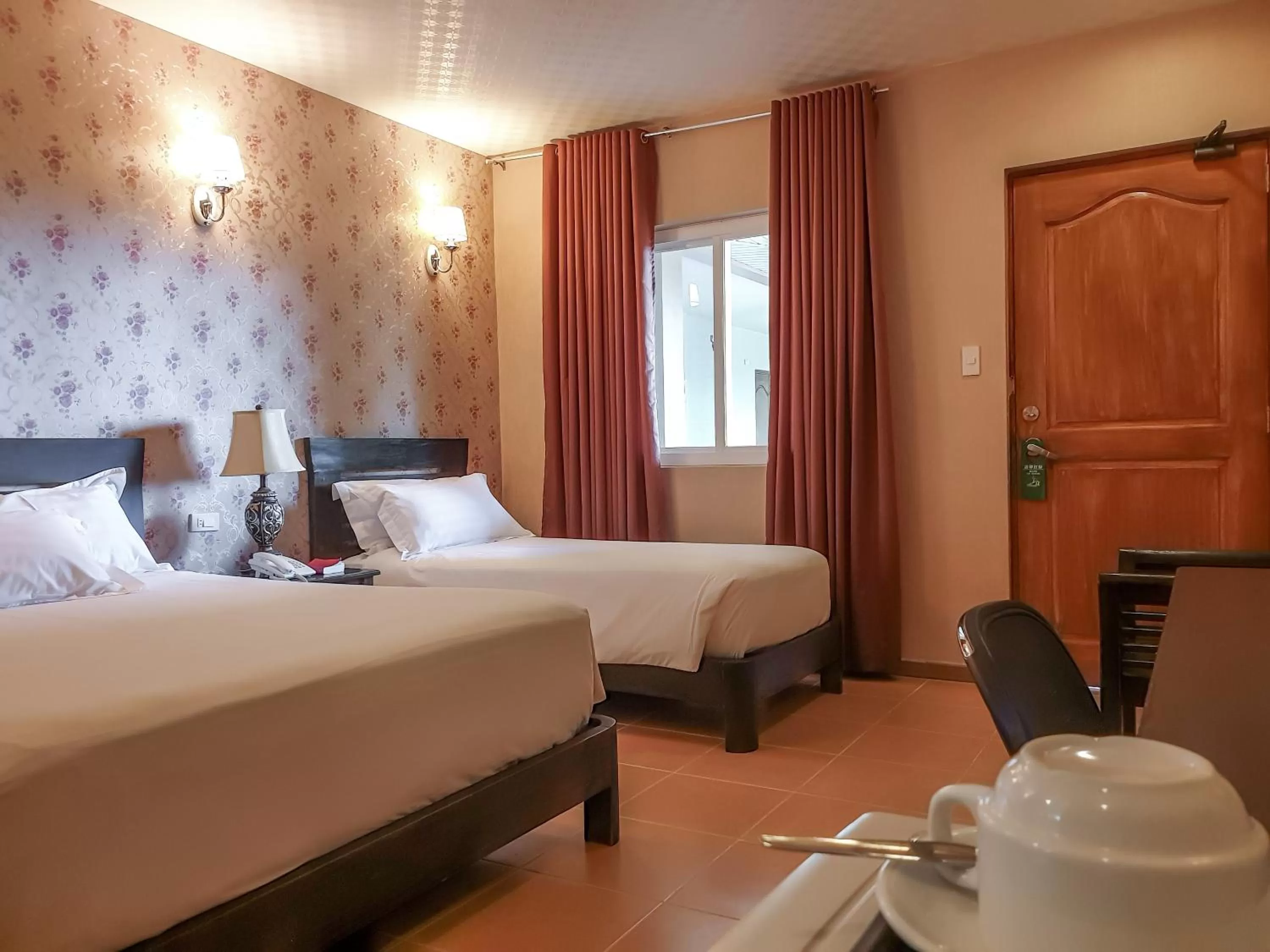 Photo of the whole room, Bed in Hanan Hotel Tagaytay - Formerly Tagaytay Wingate Manor