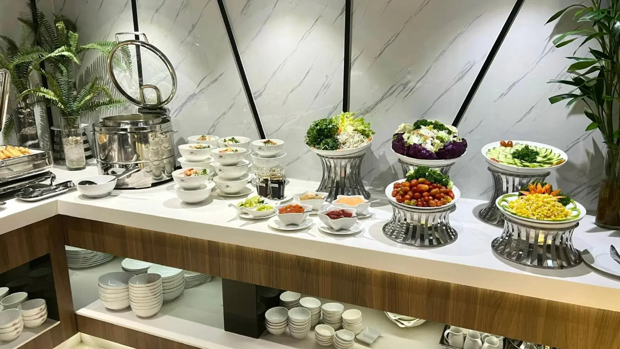 Restaurant/places to eat in Queen Ann Hotel Restaurant/places to eat in Queen Ann Hotel