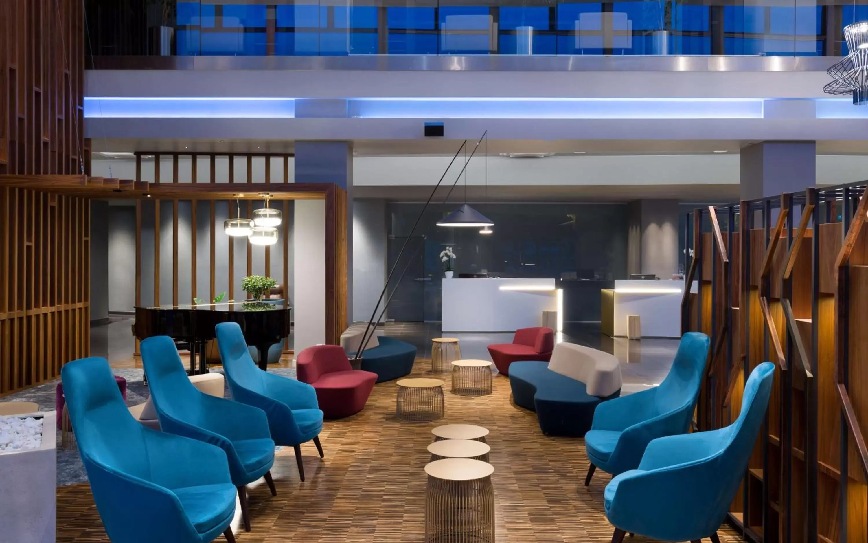 Lobby or reception, Lounge/Bar in Radisson Blu Hotel Lietuva