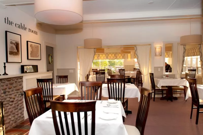 Restaurant/places to eat in Telegraph House Motel