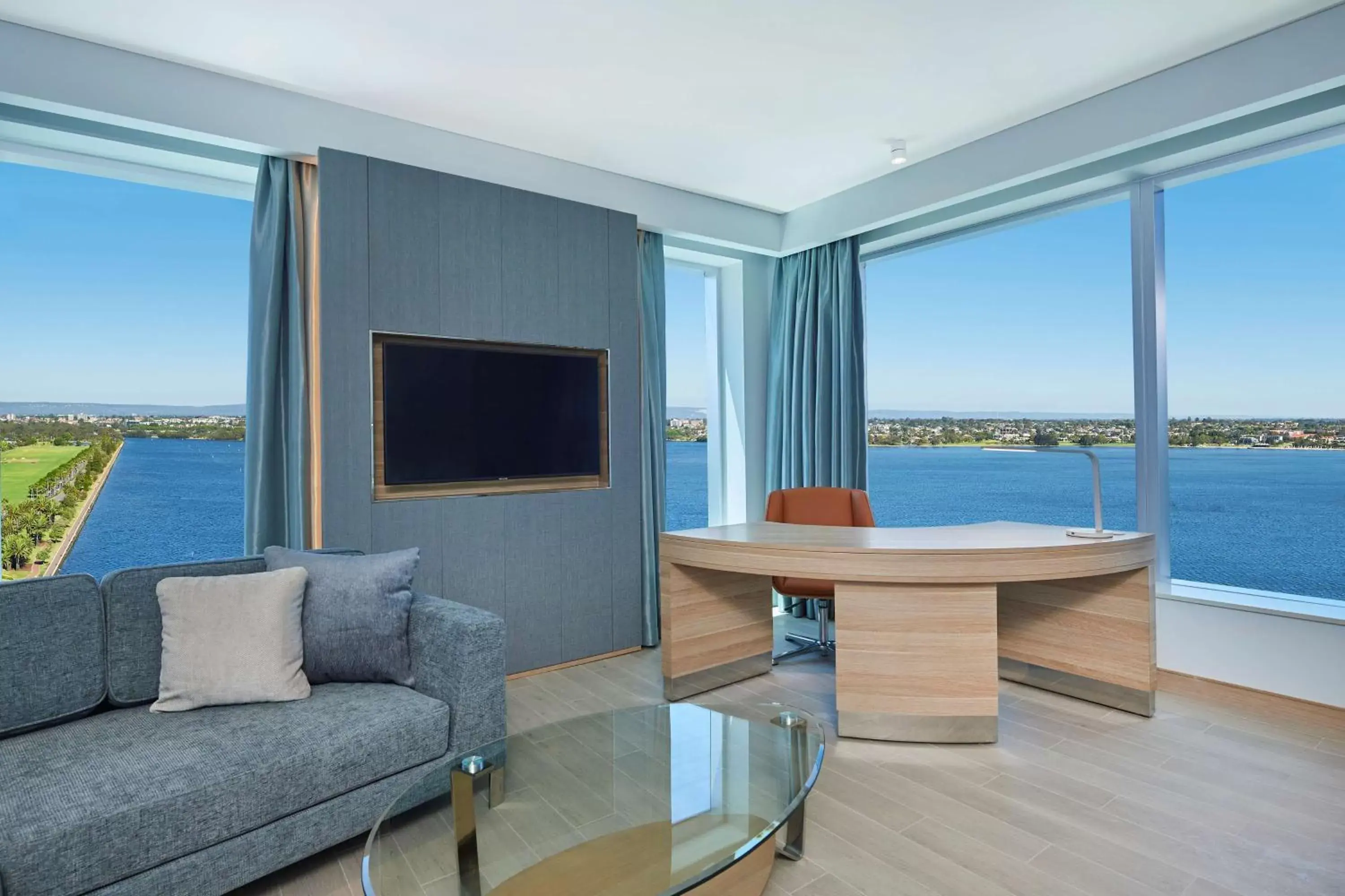 Living room in Doubletree By Hilton Perth Waterfront