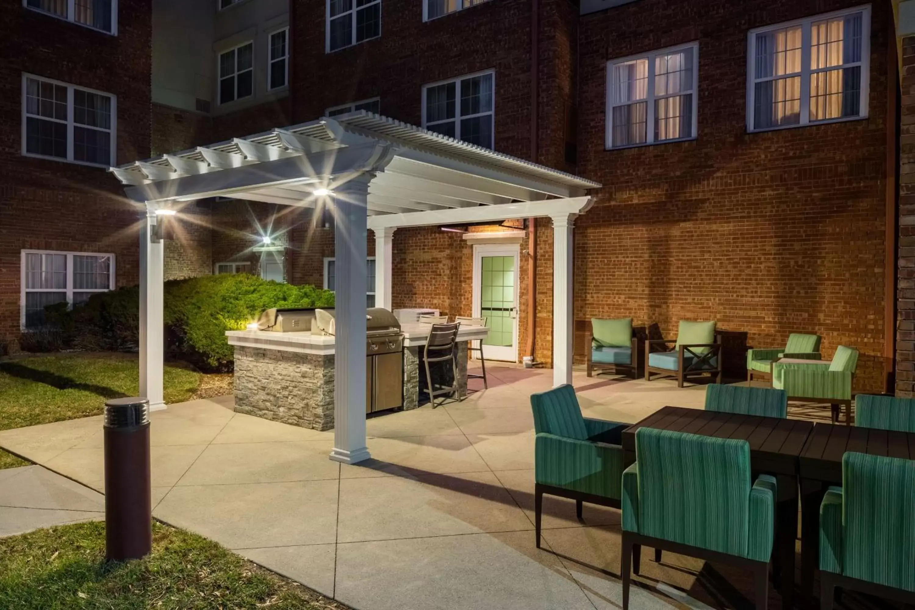 Patio, Restaurant/Places to Eat in Homewood Suites by Hilton Columbus-Dublin