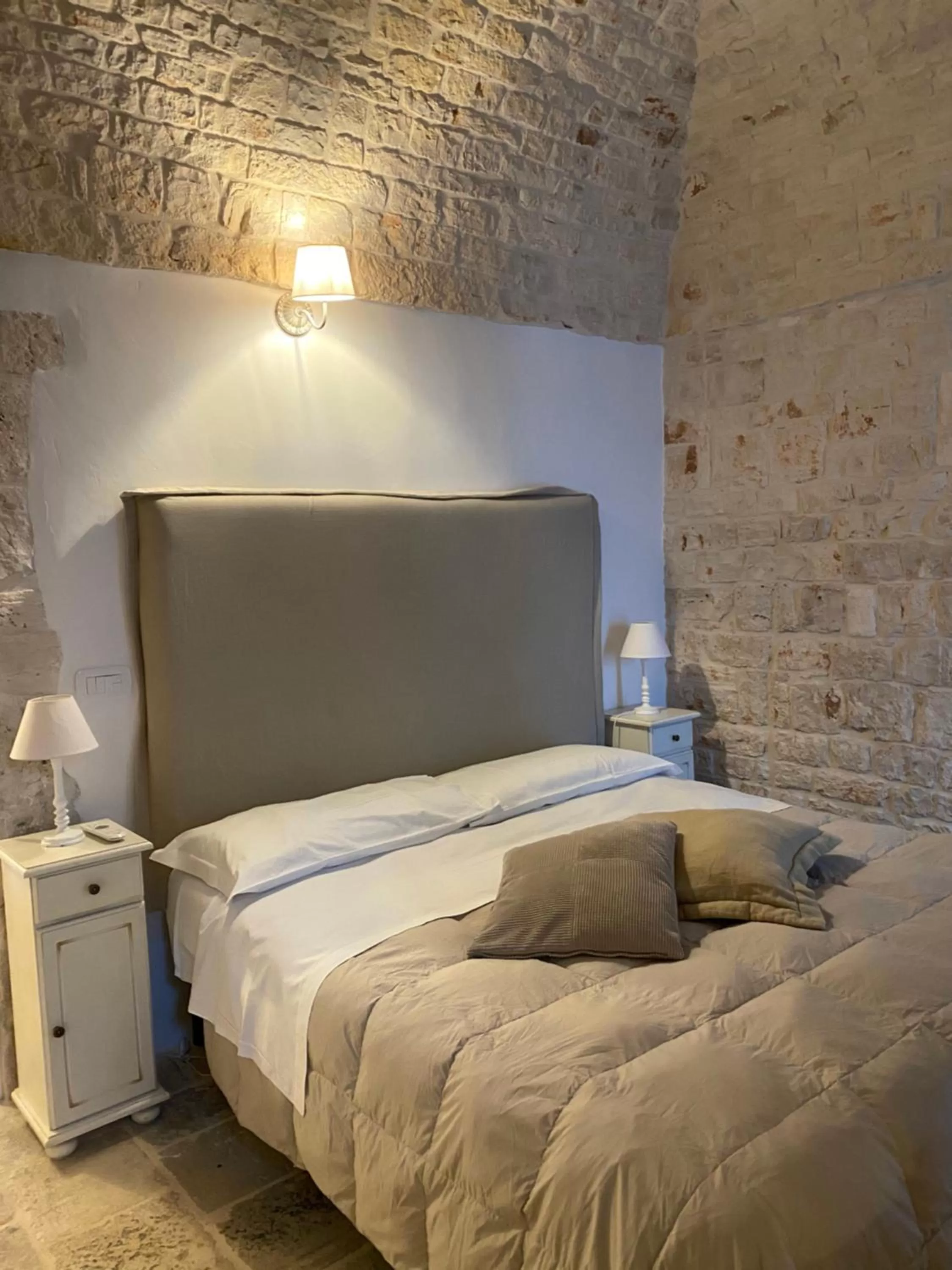 Bed in Trulli Antichi Mestieri - Widespread Trulli in the historic center