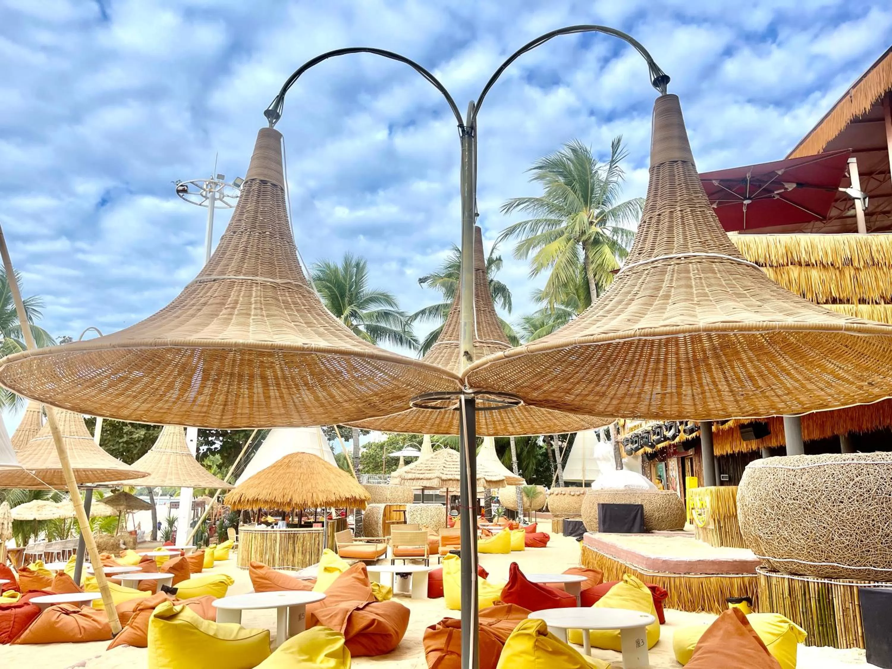 Food and drinks in Sanya South China Hotel